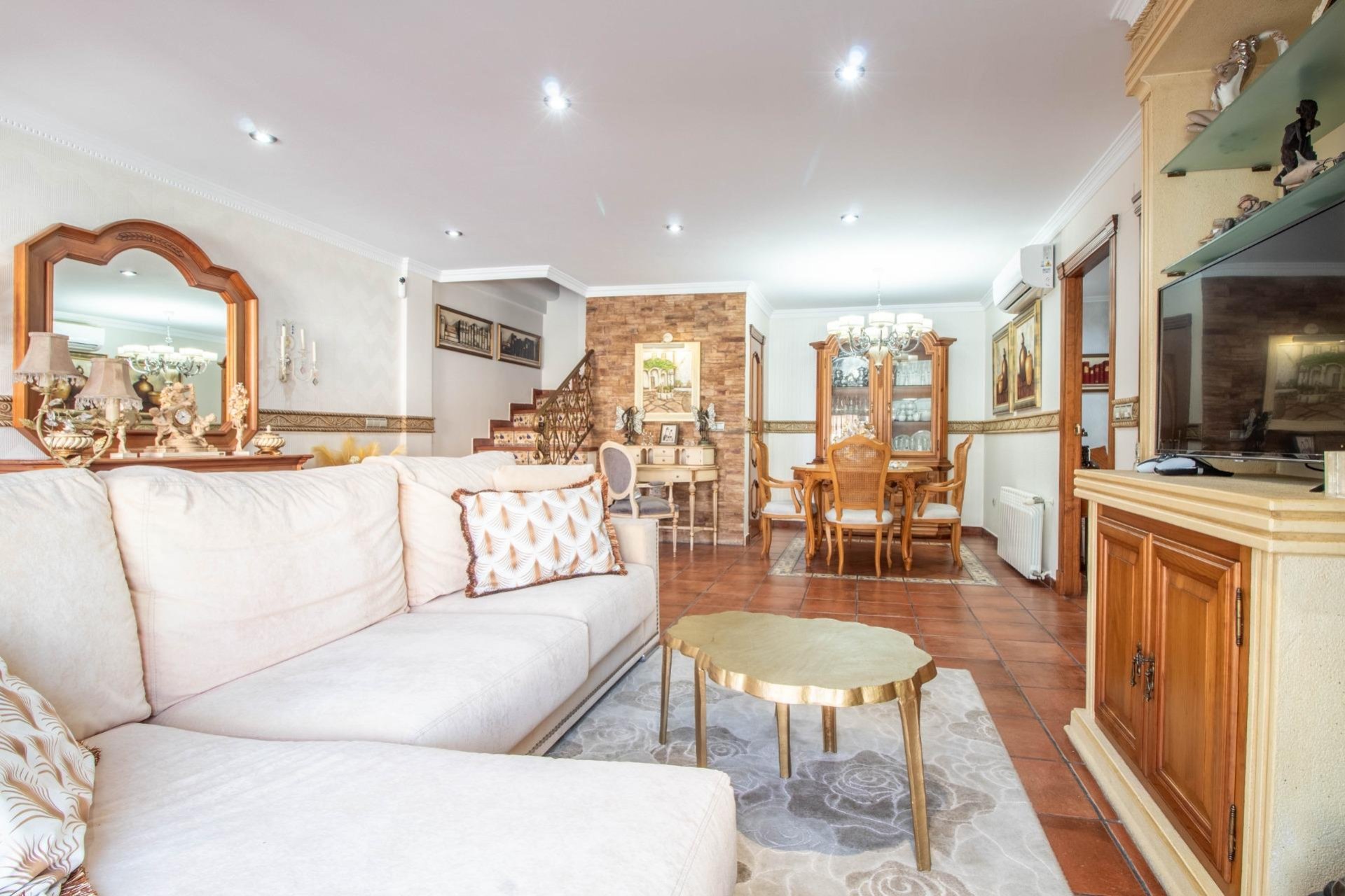 Resale - Townhouse * - Orihuela Costa - La Zenia *