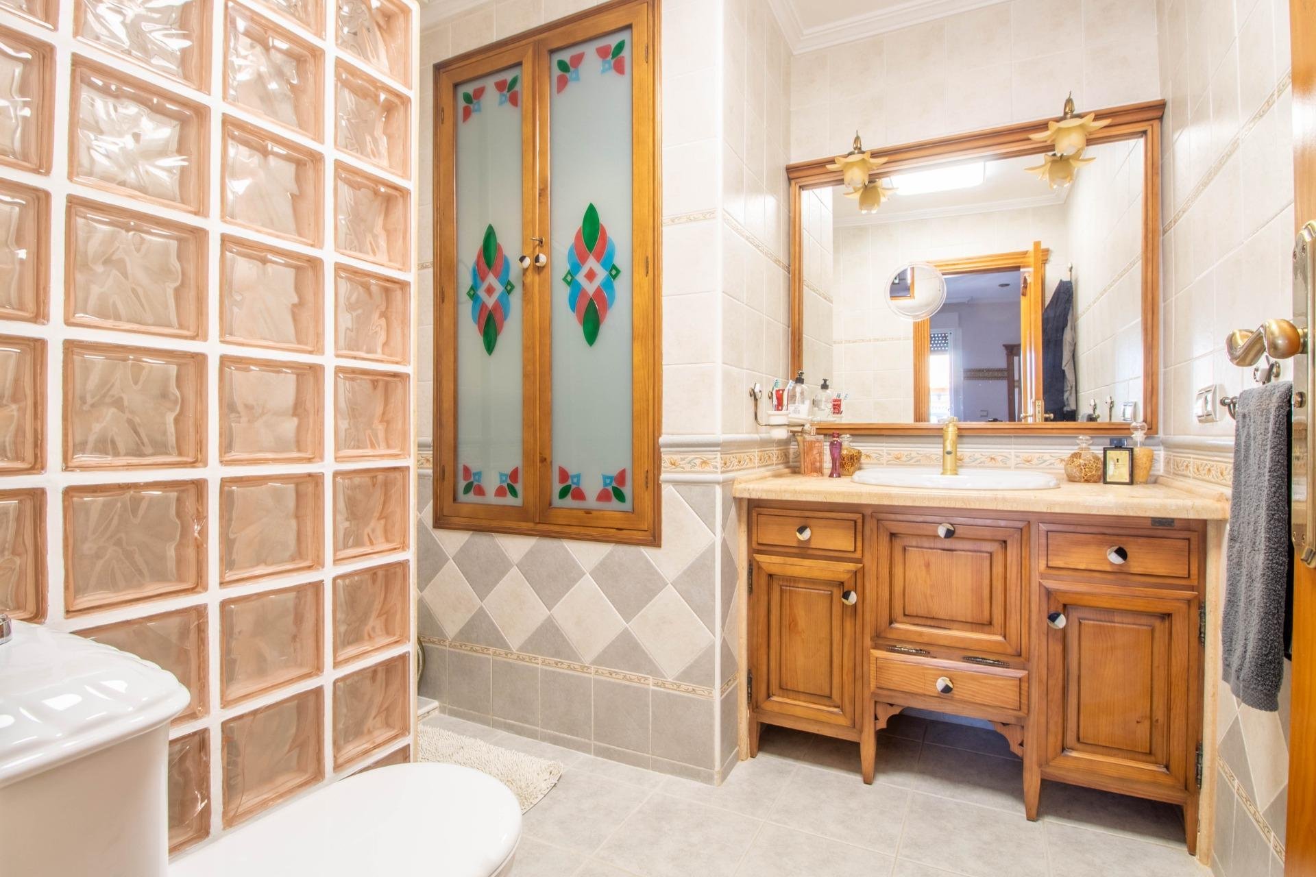 Resale - Townhouse * - Orihuela Costa - La Zenia *