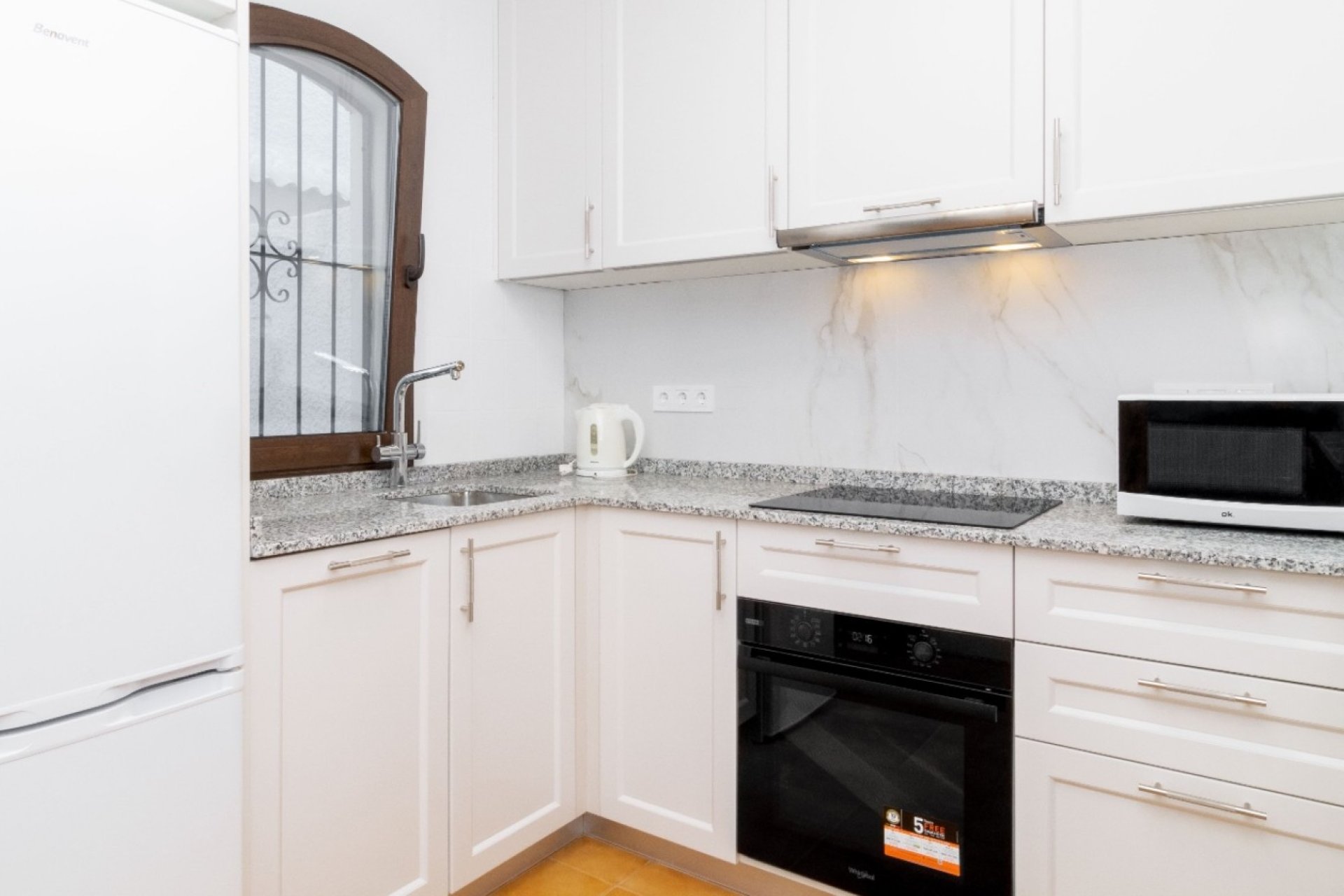 Resale - Townhouse * - Orihuela Costa * - La Zenia *