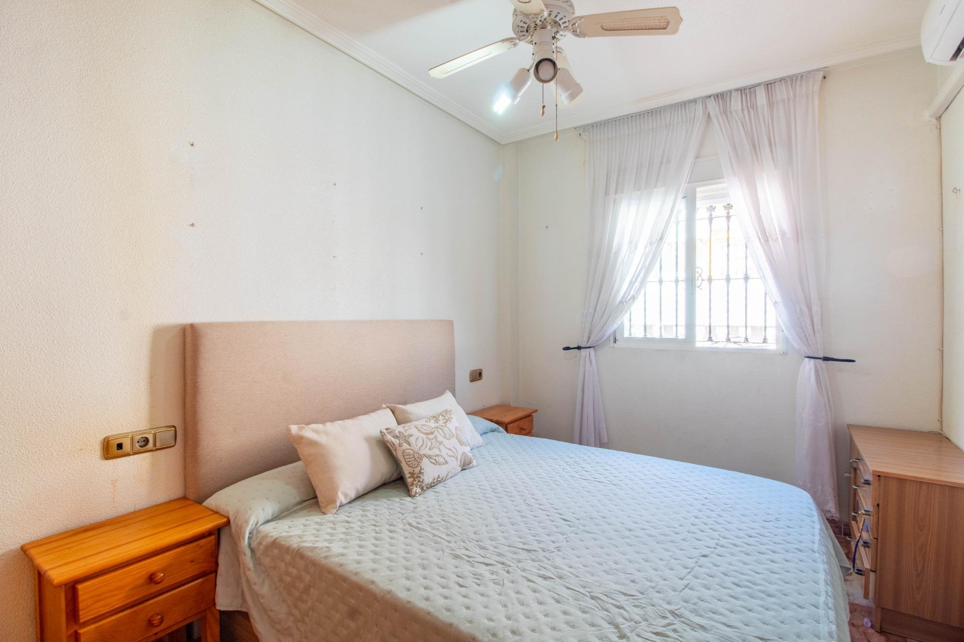Resale - Townhouse * - Orihuela Costa * - La Zenia *