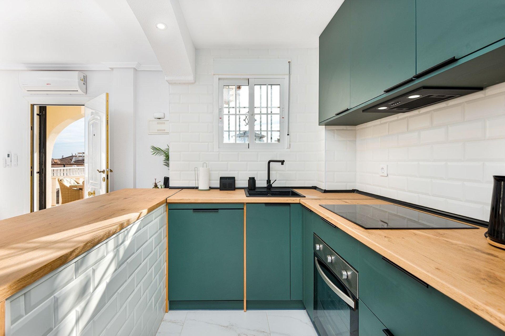 Resale - Townhouse * - Orihuela Costa * - Lomas de Cabo Roig *