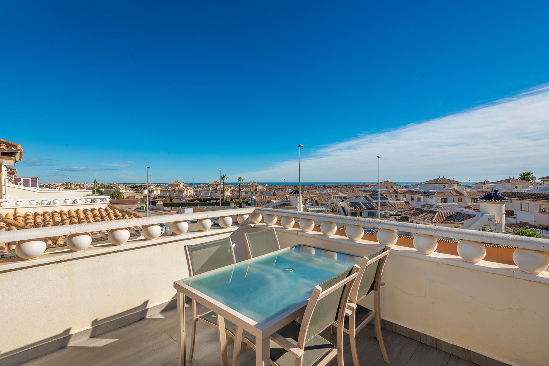 Resale - Townhouse * - Orihuela Costa * - Lomas de Cabo Roig *