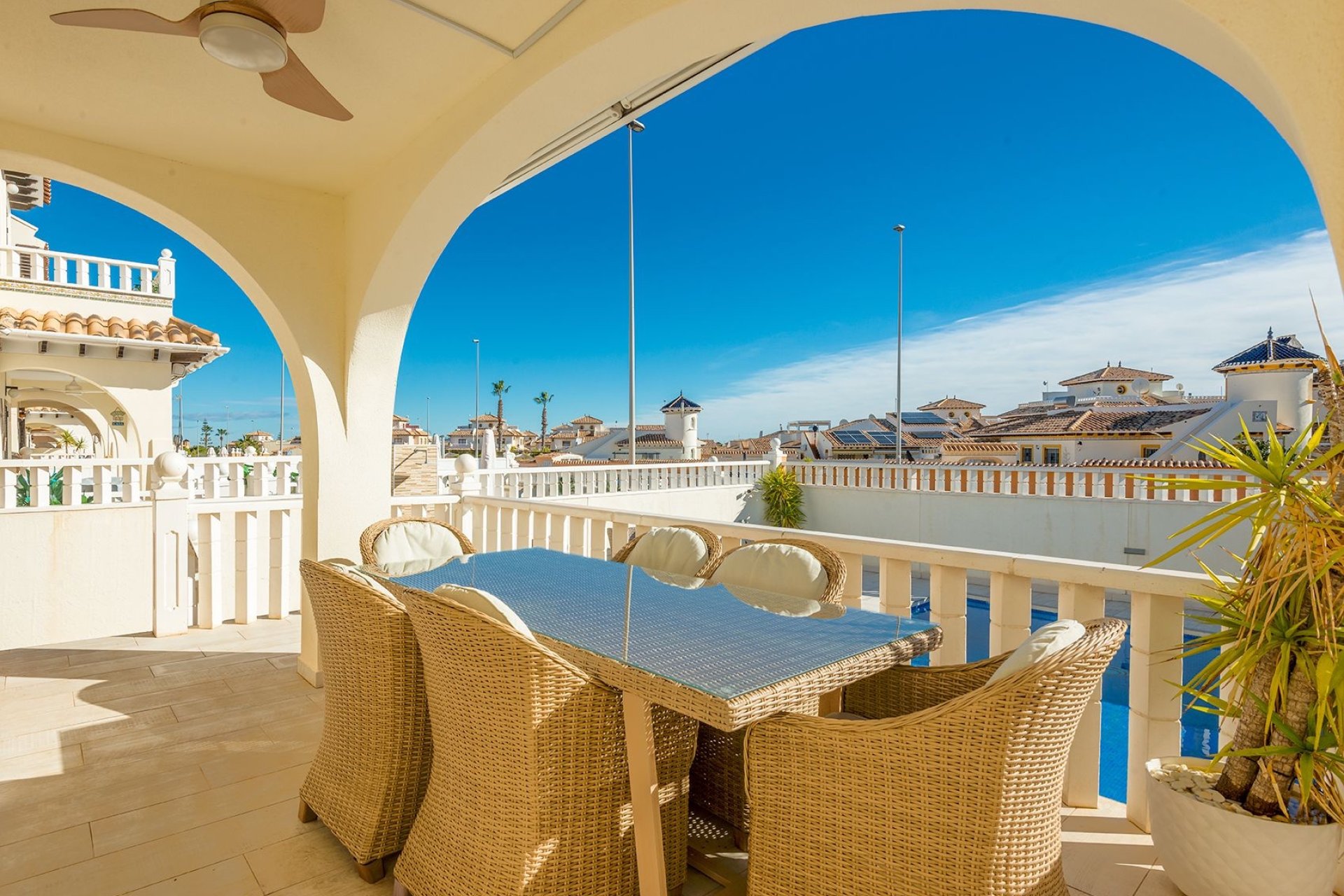 Resale - Townhouse * - Orihuela Costa * - Lomas de Cabo Roig *