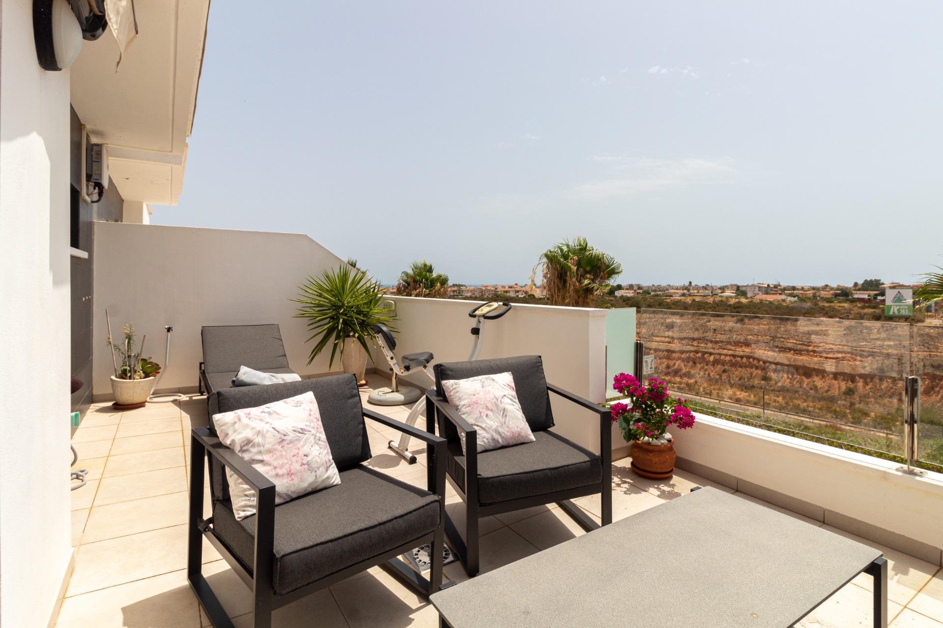 Resale - Townhouse * - Orihuela Costa * - Lomas de Cabo Roig *