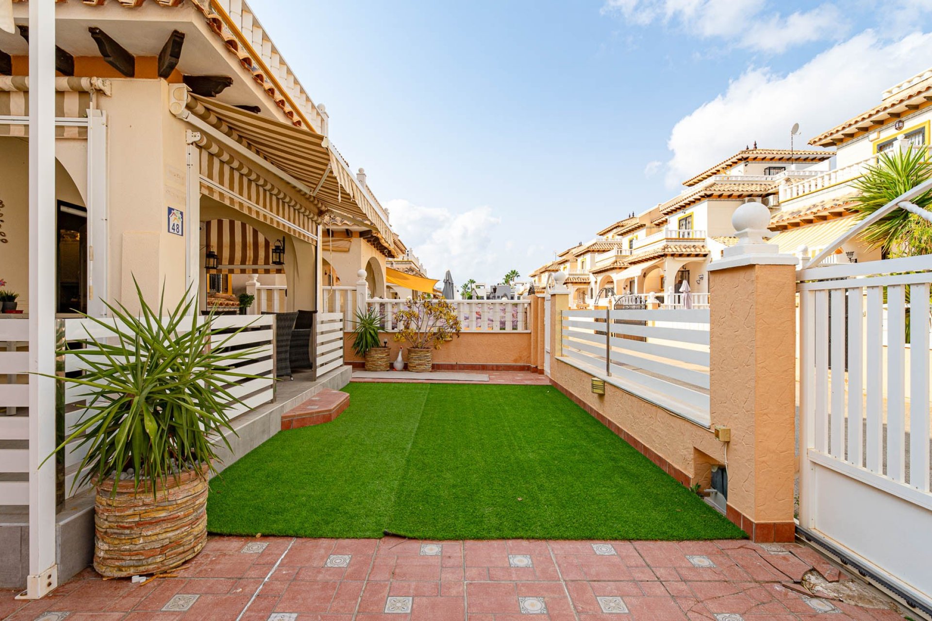 Resale - Townhouse * - Orihuela Costa * - Lomas de Cabo Roig *