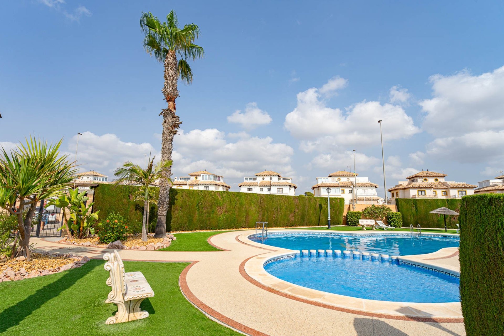 Resale - Townhouse * - Orihuela Costa * - Lomas de Cabo Roig *