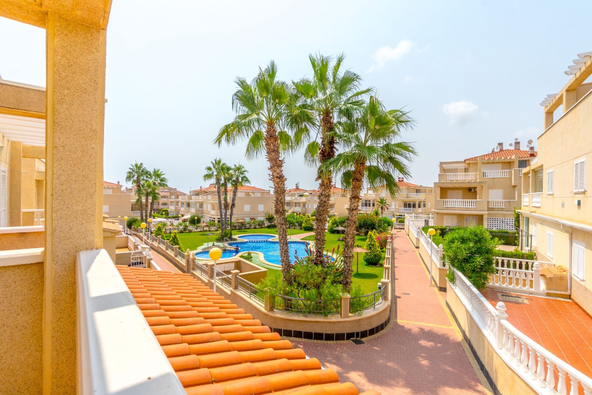 Resale - Townhouse * - Orihuela Costa - Playa Flamenca *