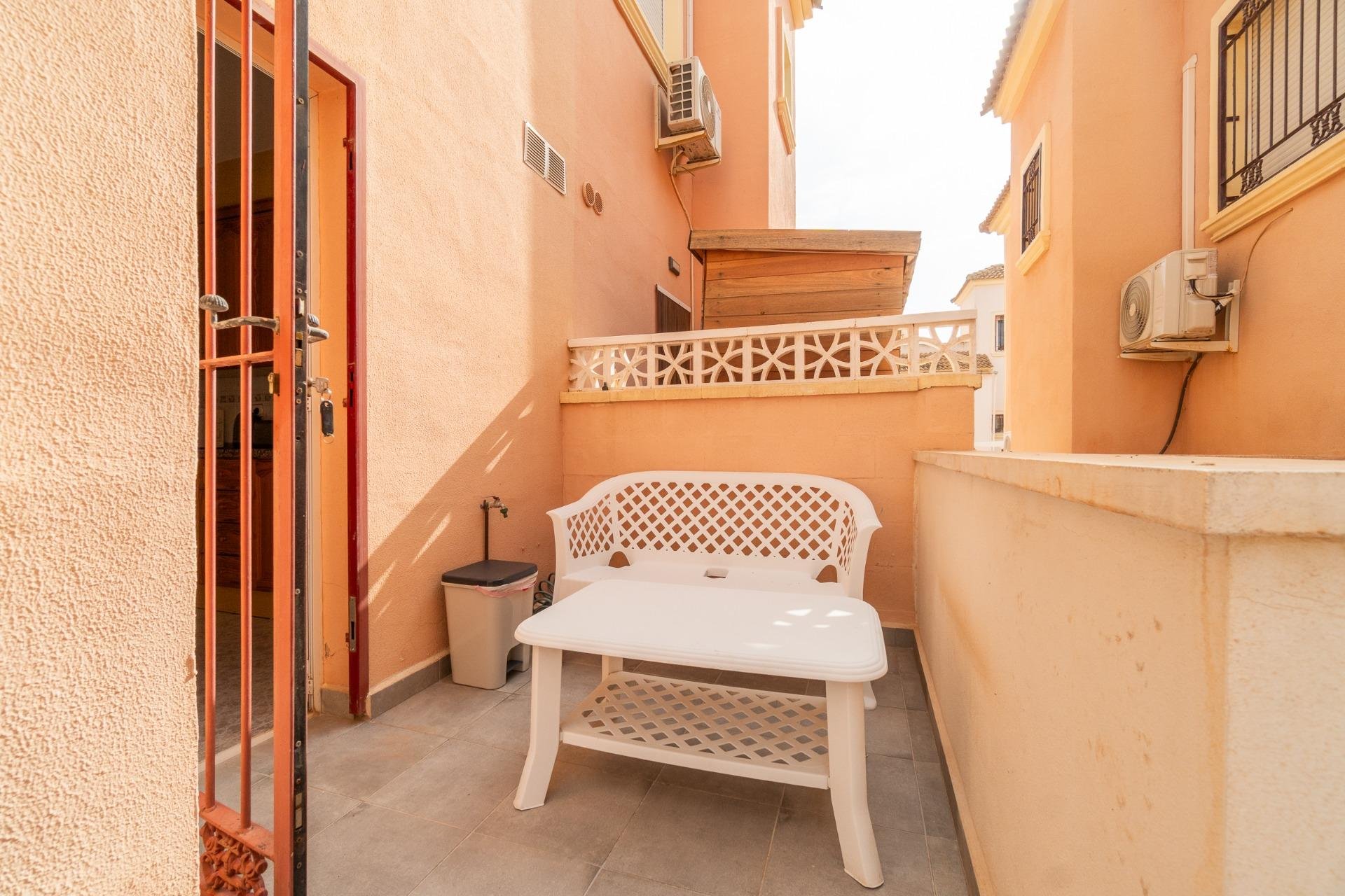 Resale - Townhouse * - Orihuela Costa * - Playa Flamenca *