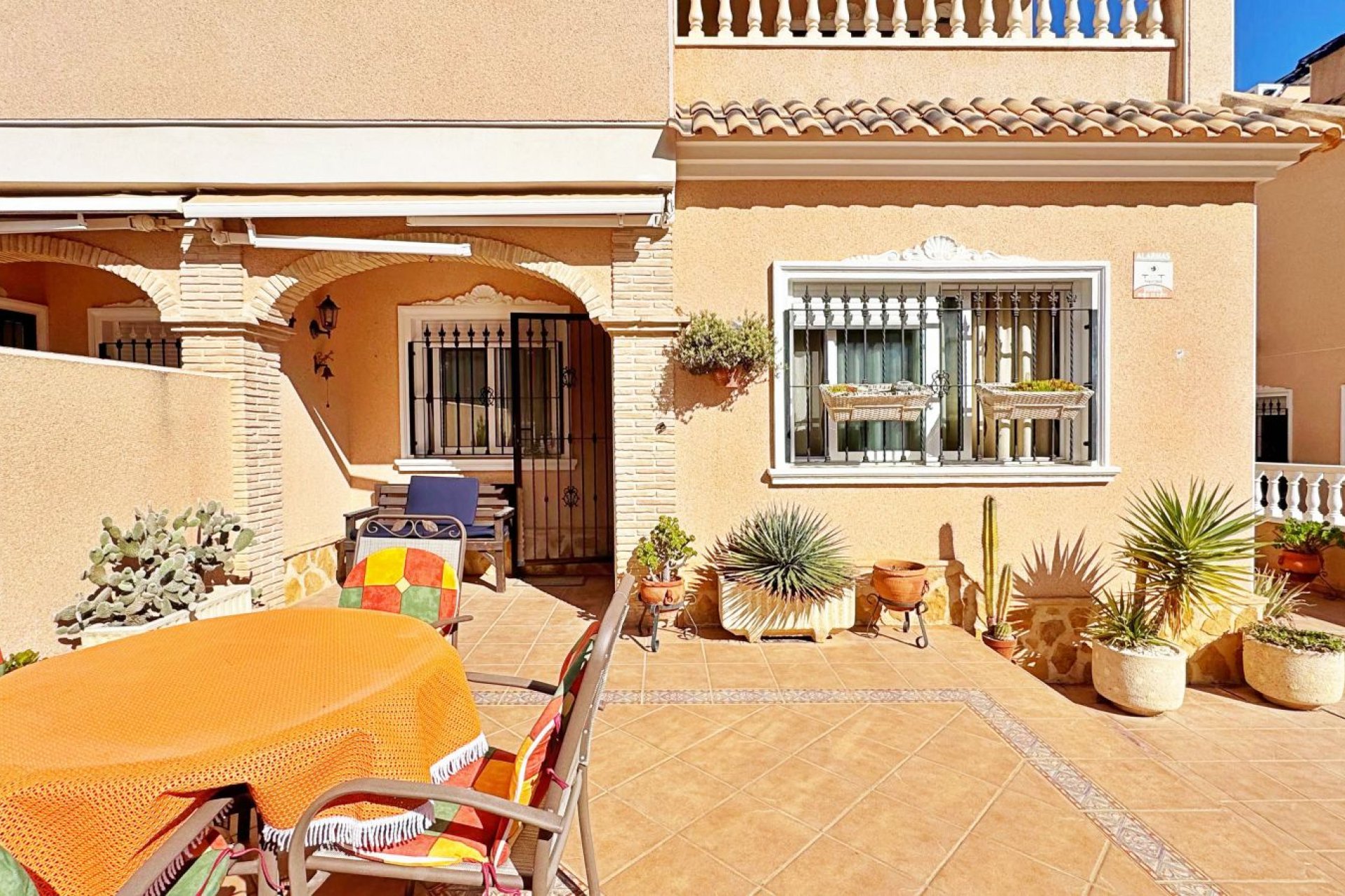 Resale - Townhouse * - Orihuela Costa - Villamartín