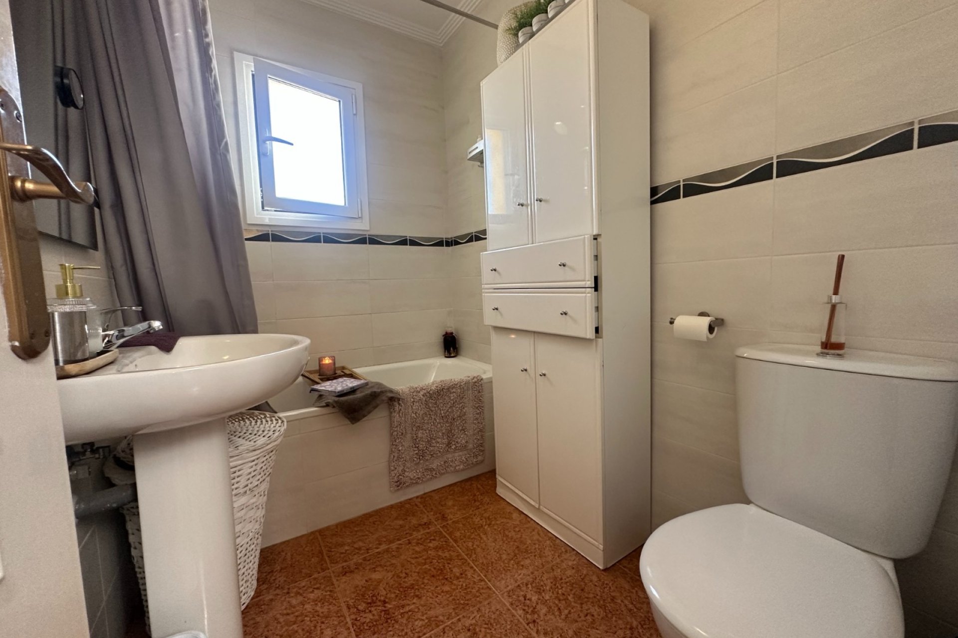 Resale - Townhouse * - Orihuela * - Entre Naranjos *