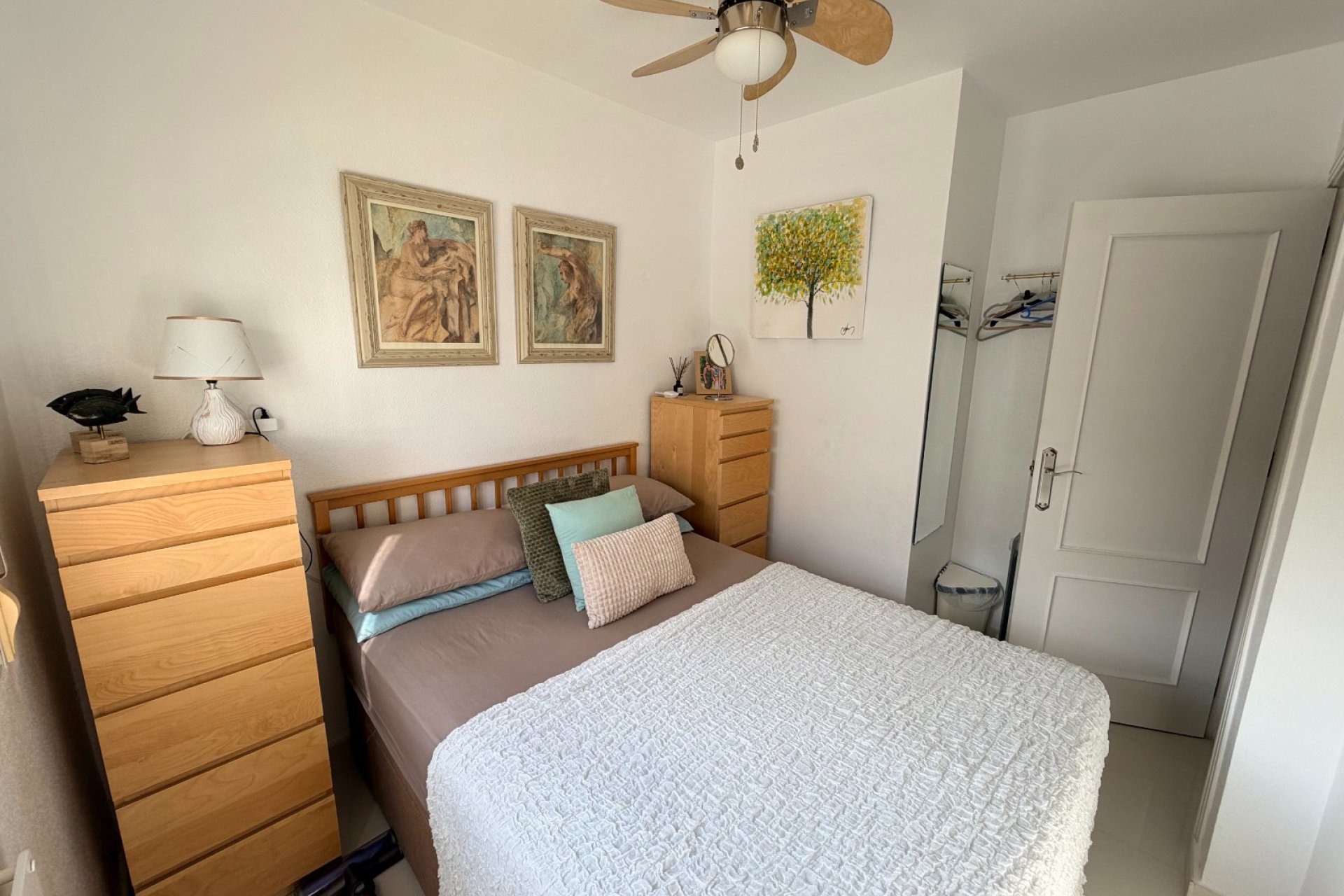 Resale - Townhouse * - Orihuela * - Entre Naranjos *