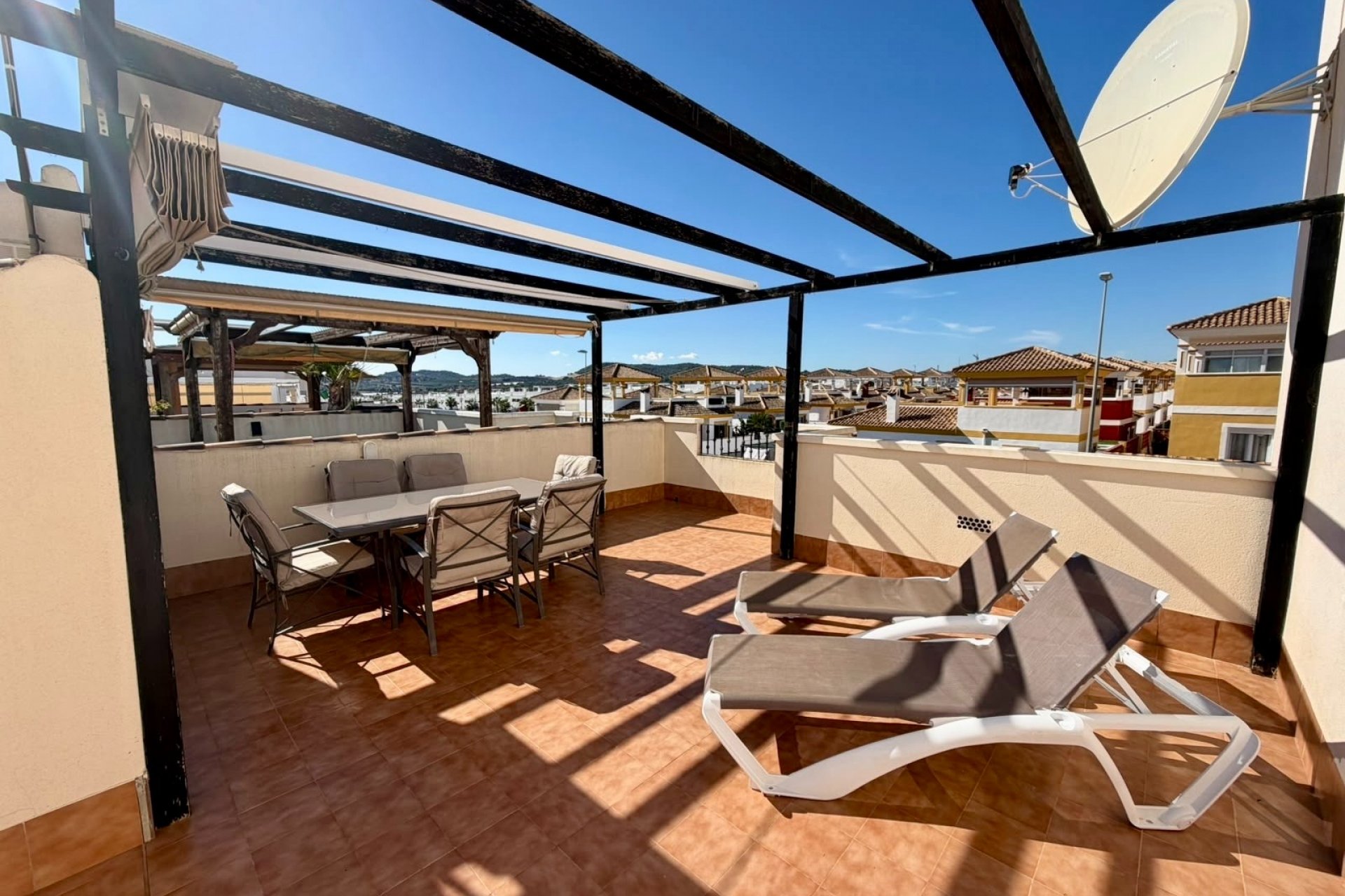 Resale - Townhouse * - Orihuela * - Entre Naranjos *