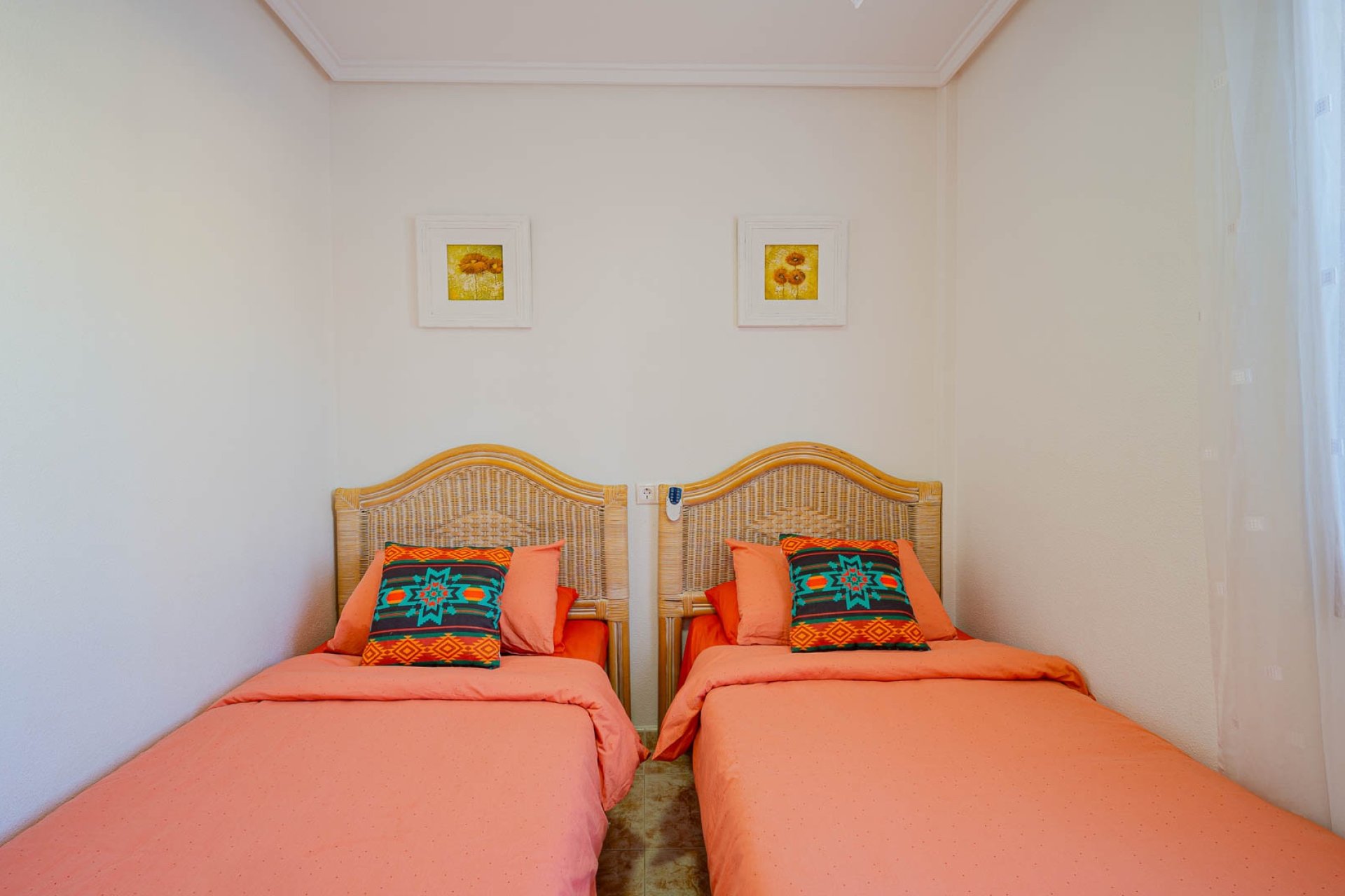 Resale - Townhouse * - Playa Flamenca *