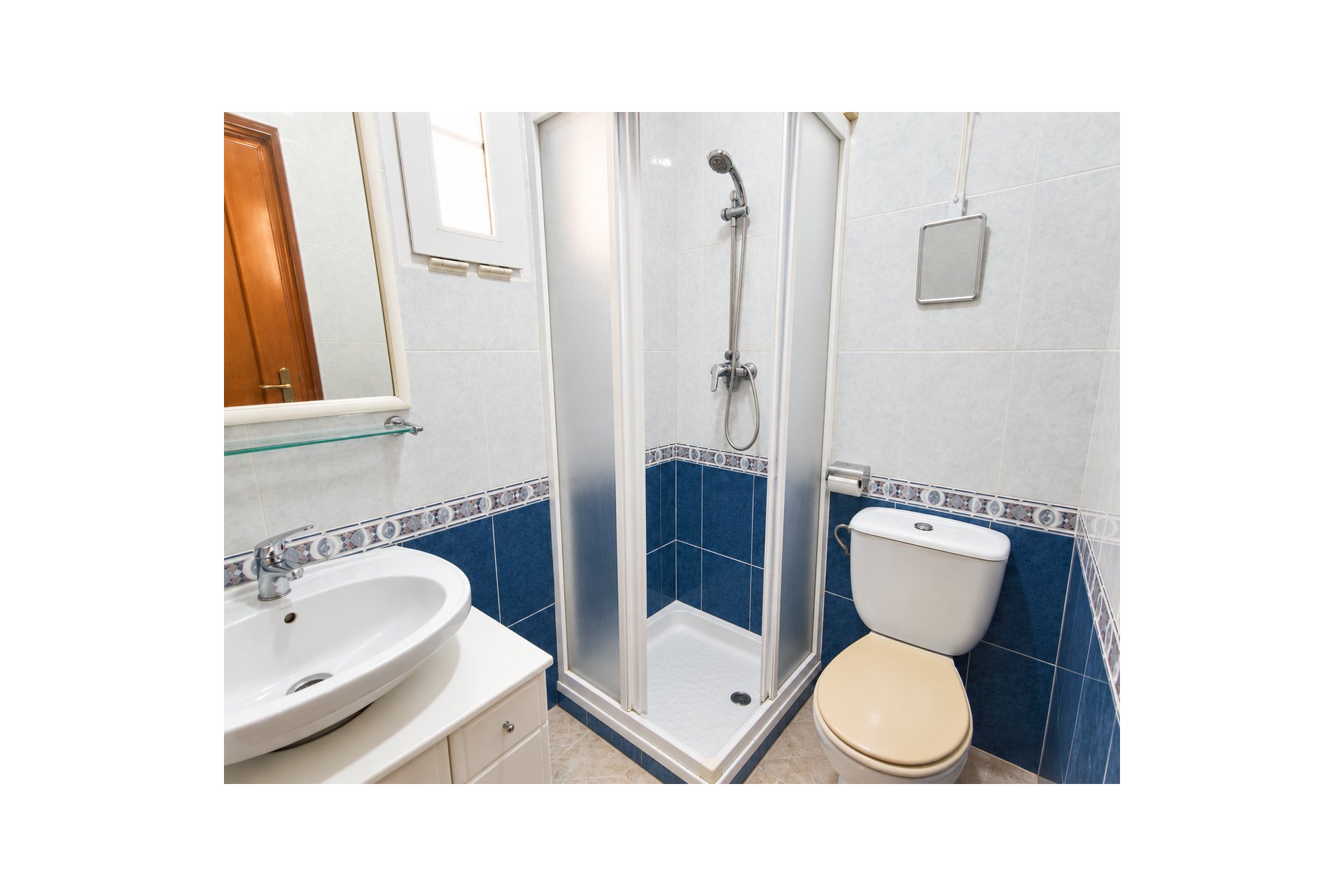 Resale - Townhouse * - Playa Flamenca *