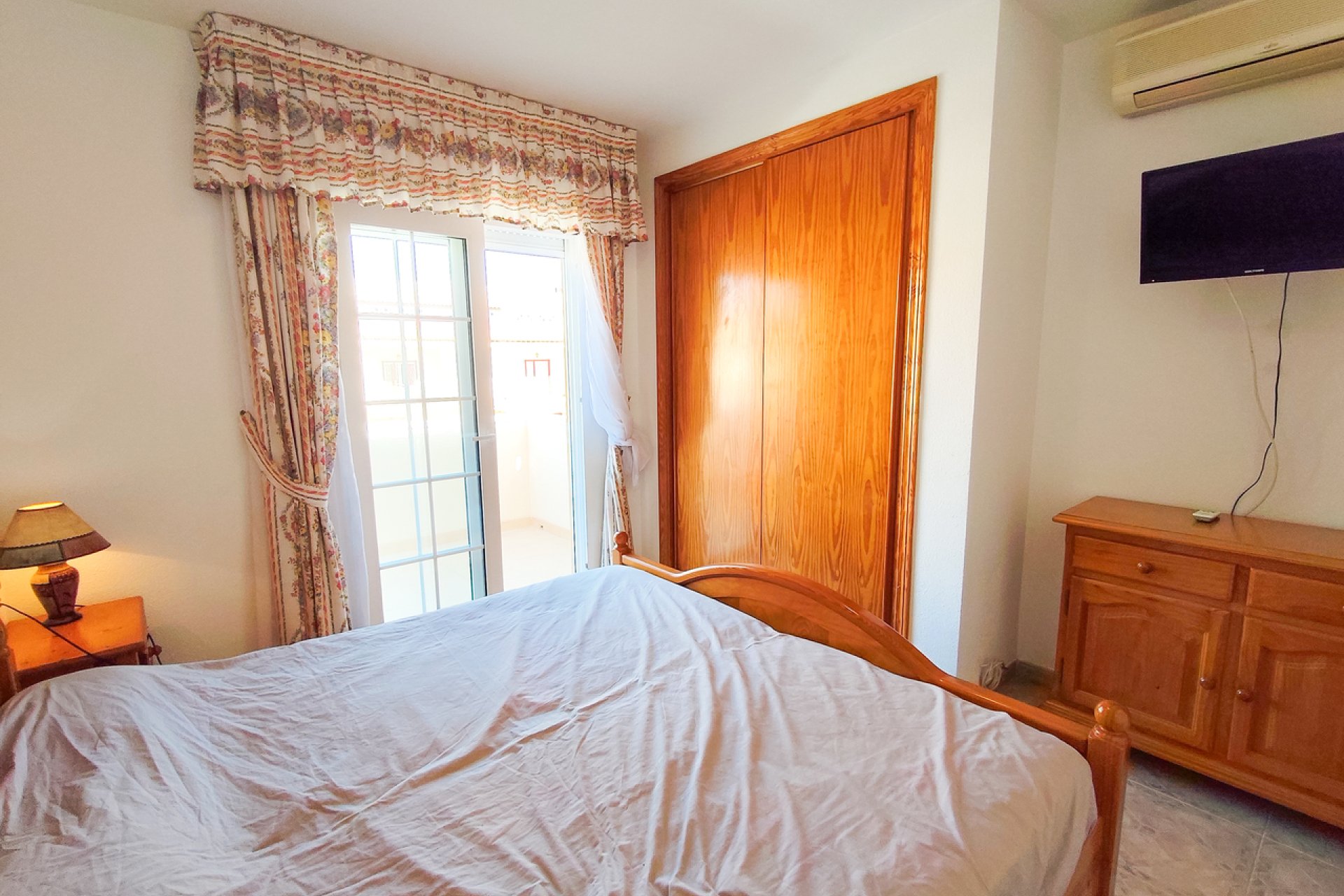 Resale - Townhouse * - Playa Flamenca *