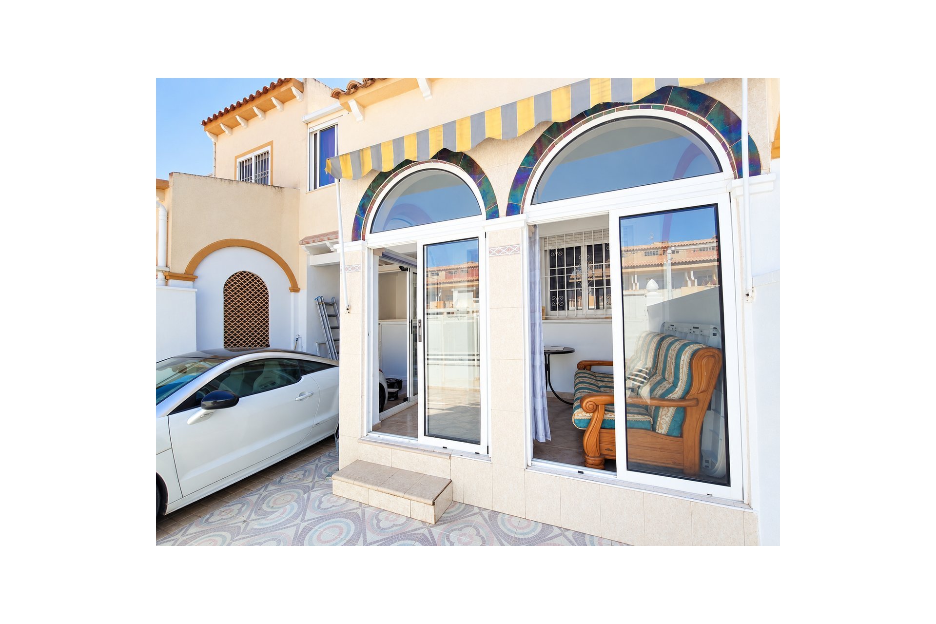 Resale - Townhouse * - Playa Flamenca *