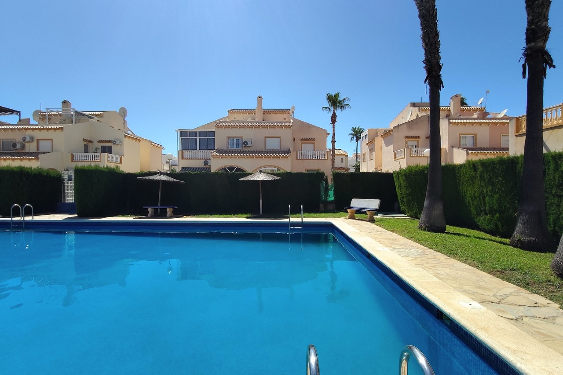 Resale - Townhouse * - Playa Flamenca *