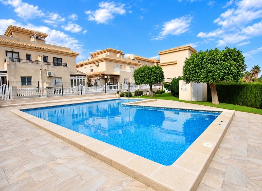 Resale - Townhouse * - Playa Flamenca *