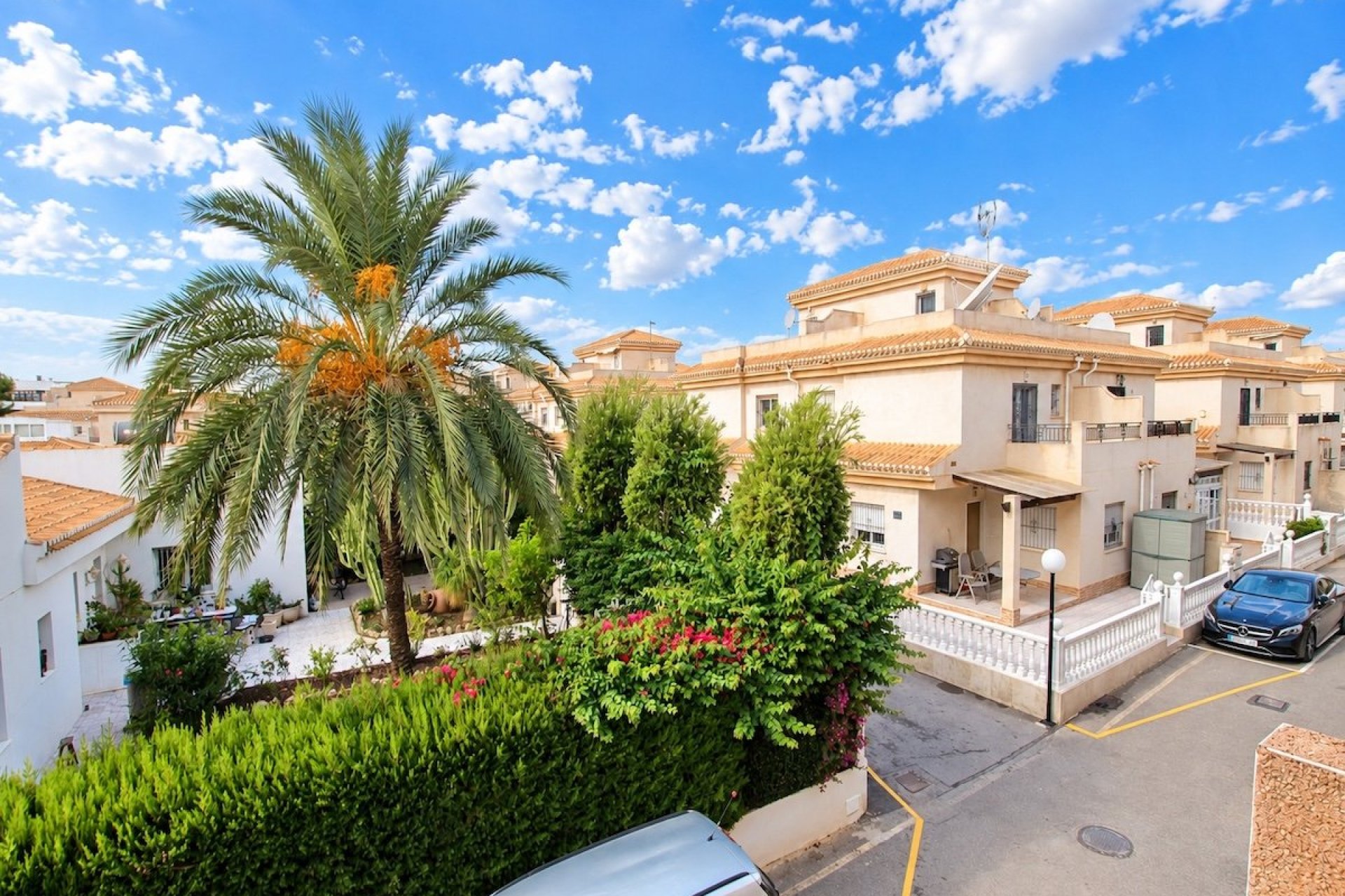 Resale - Townhouse * - Playa Flamenca *