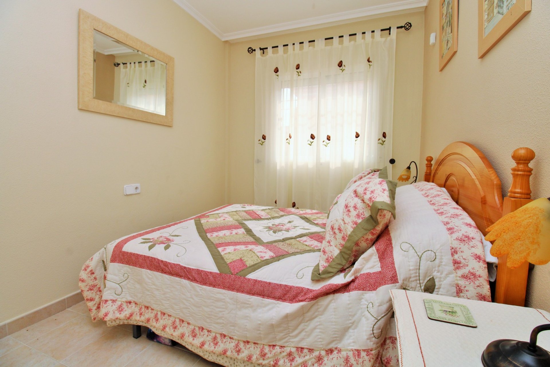Resale - Townhouse * - Playa Flamenca *