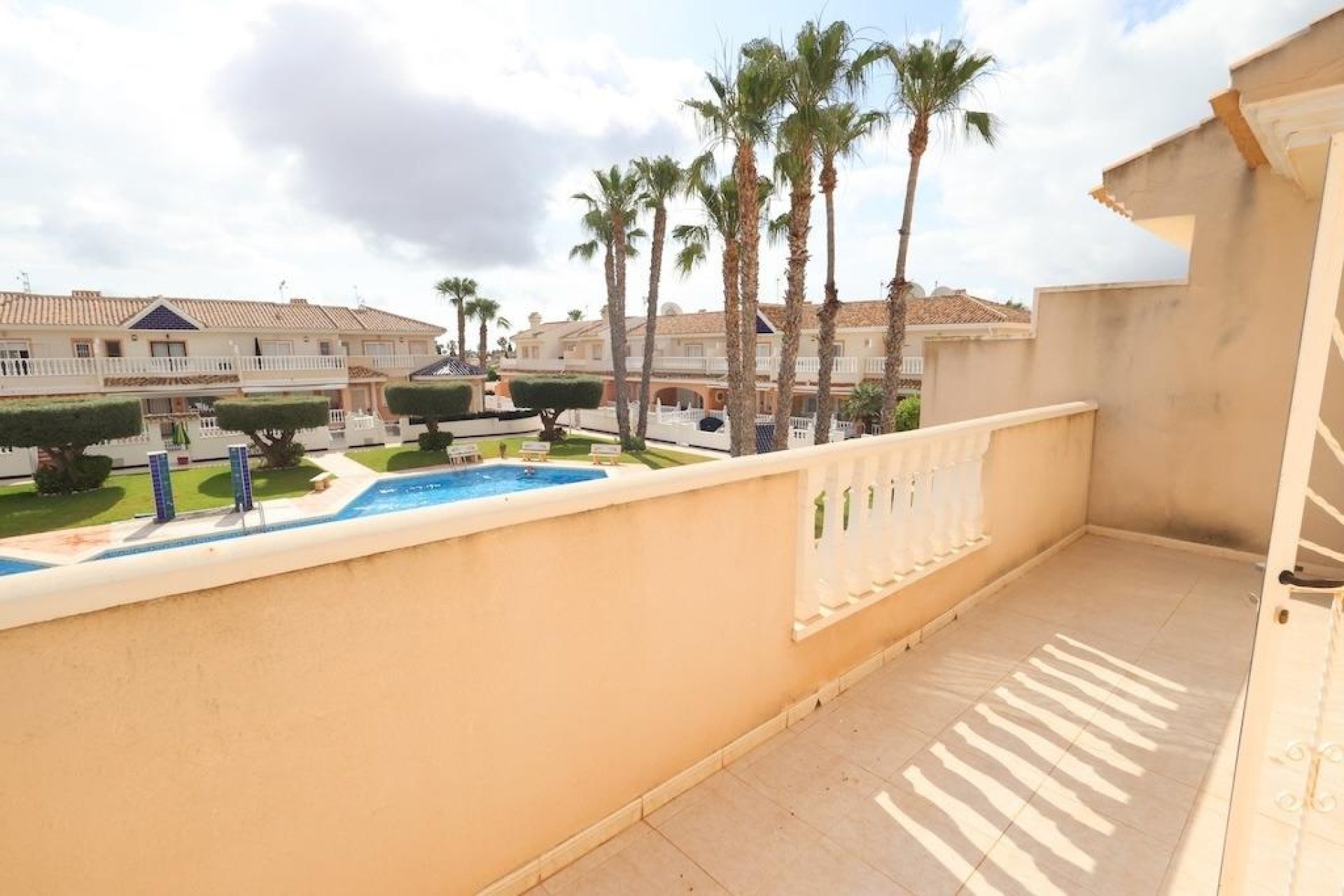 Resale - Townhouse * - Rojales * - Doña Pepa