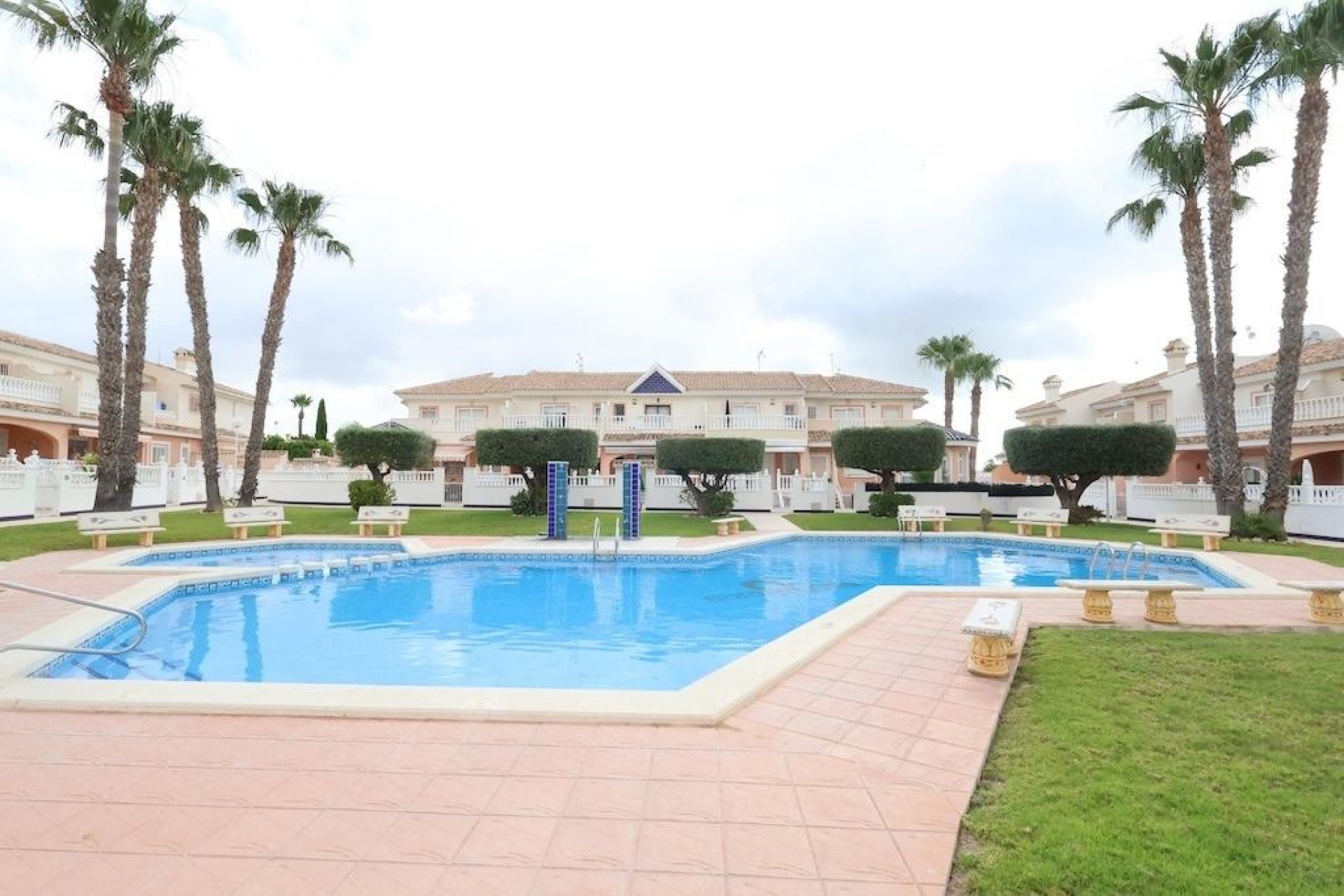 Resale - Townhouse * - Rojales * - Doña Pepa