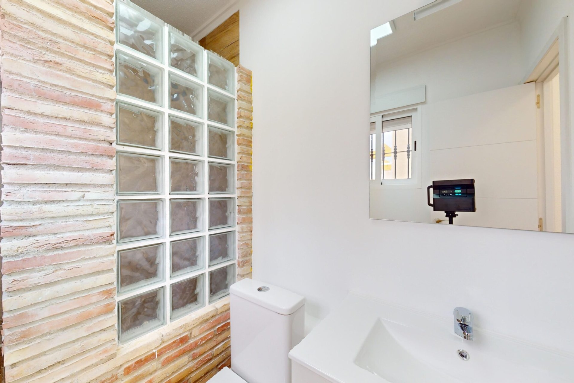 Resale - Townhouse * - San Miguel de Salinas * - Blue lagoon *