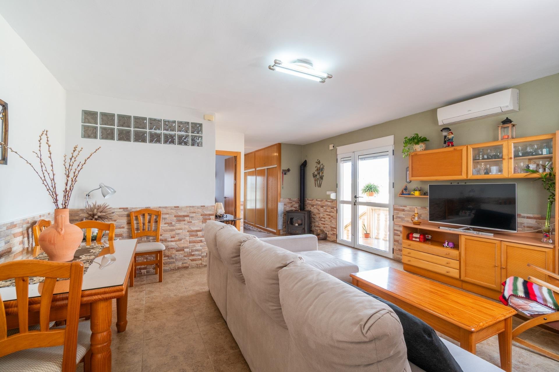 Resale - Townhouse * - San Miguel de Salinas * - Torremendo