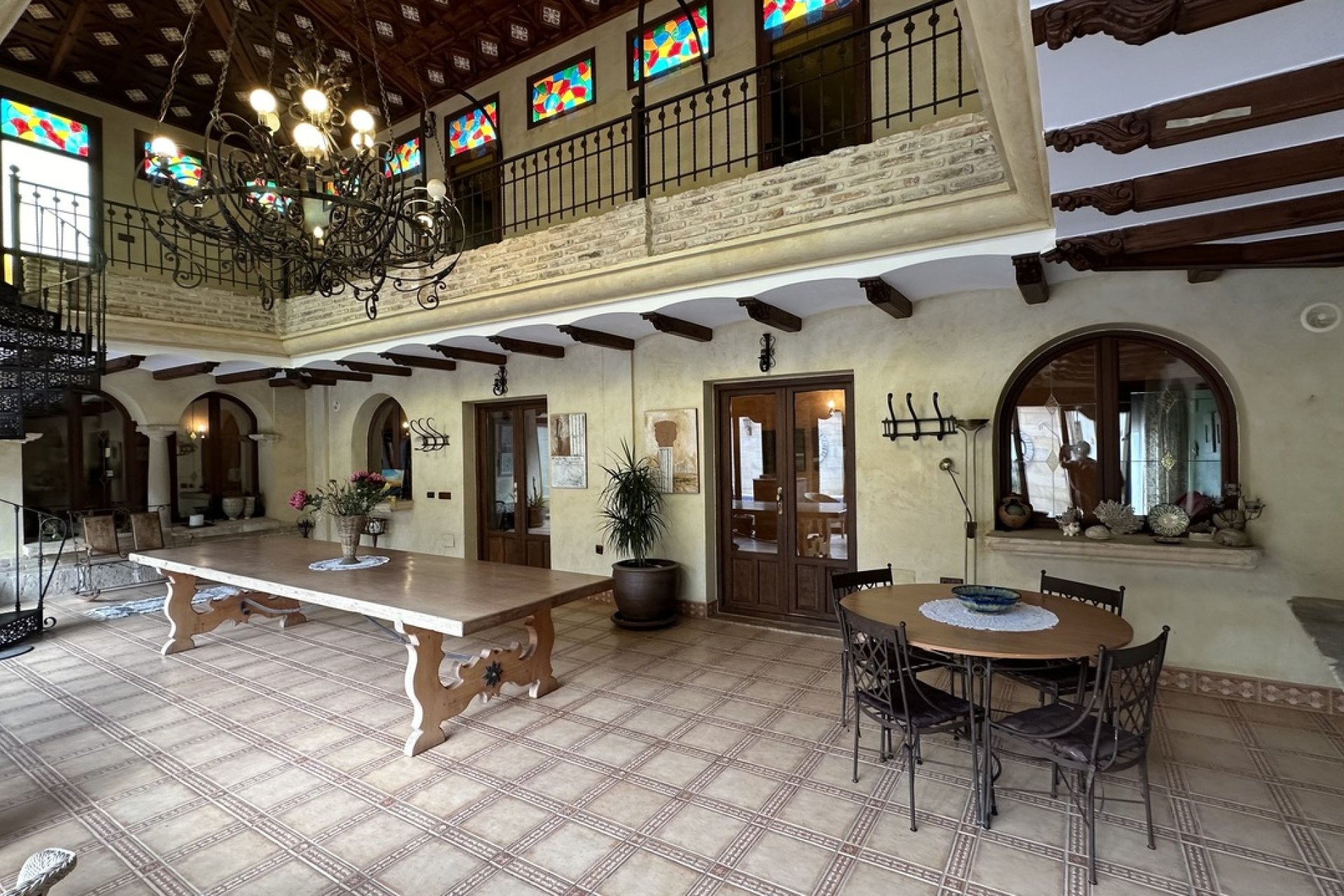 Resale - Townhouse * - San Miguel de Salinas *