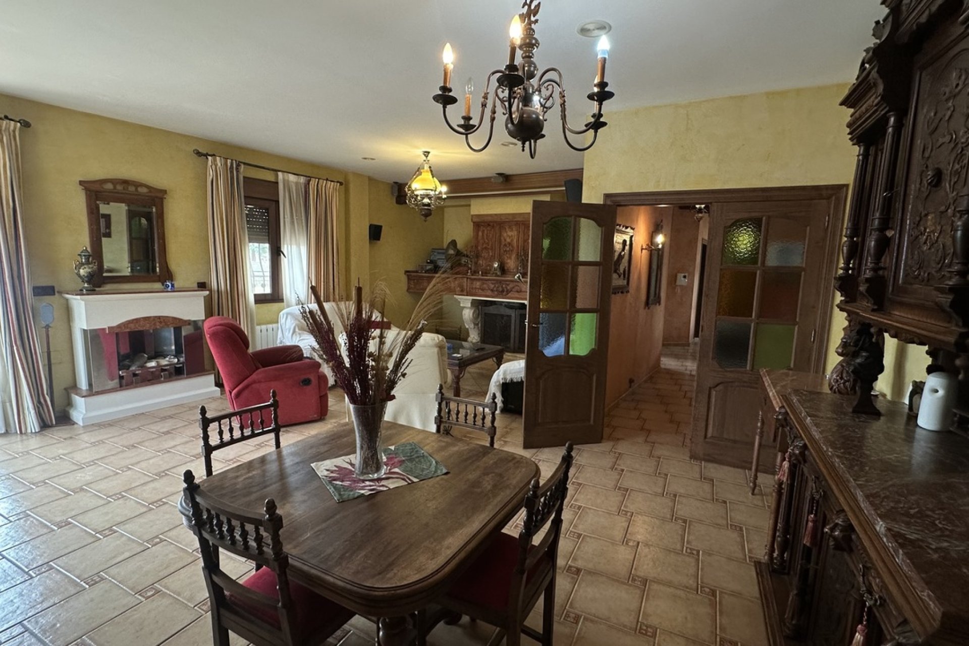 Resale - Townhouse * - San Miguel de Salinas *
