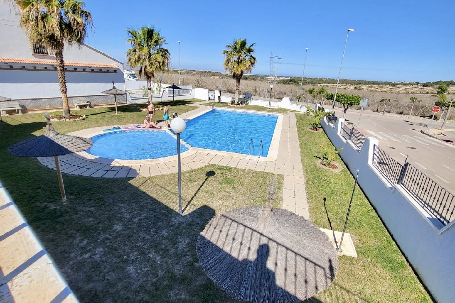 Resale - Townhouse * - San Miguel de Salinas