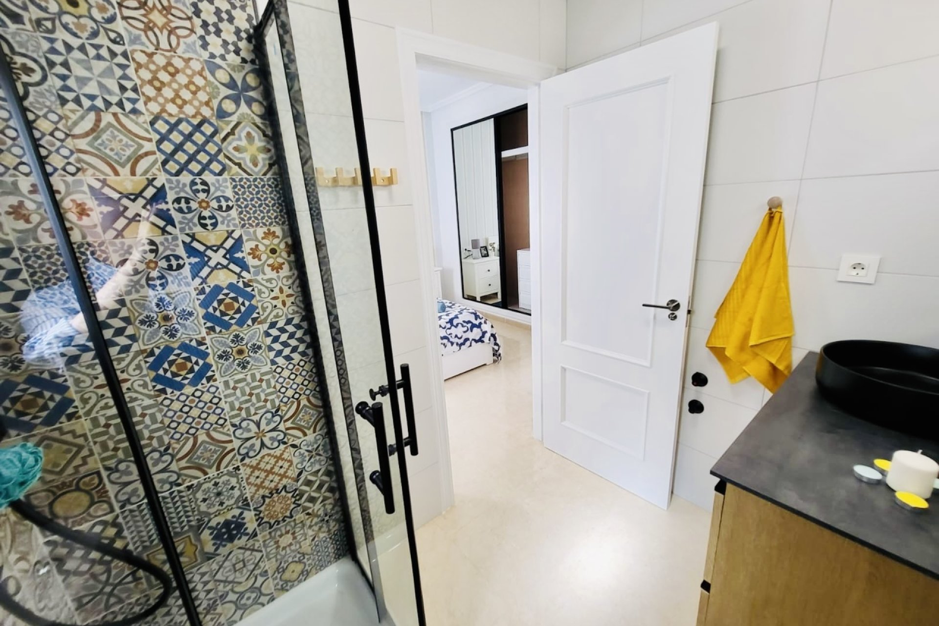 Resale - Townhouse * - San Miguel de Salinas