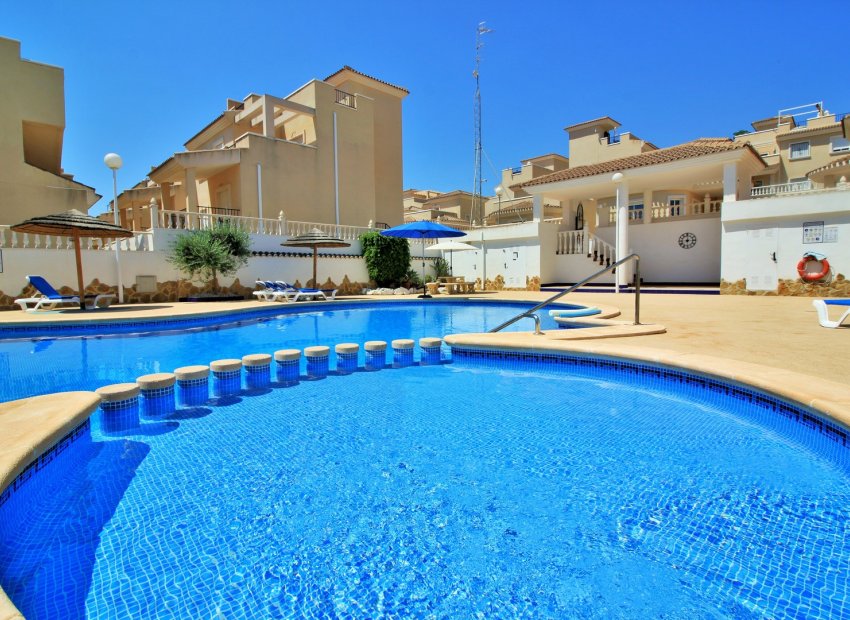 Resale - Townhouse * - San Miguel de Salinas *