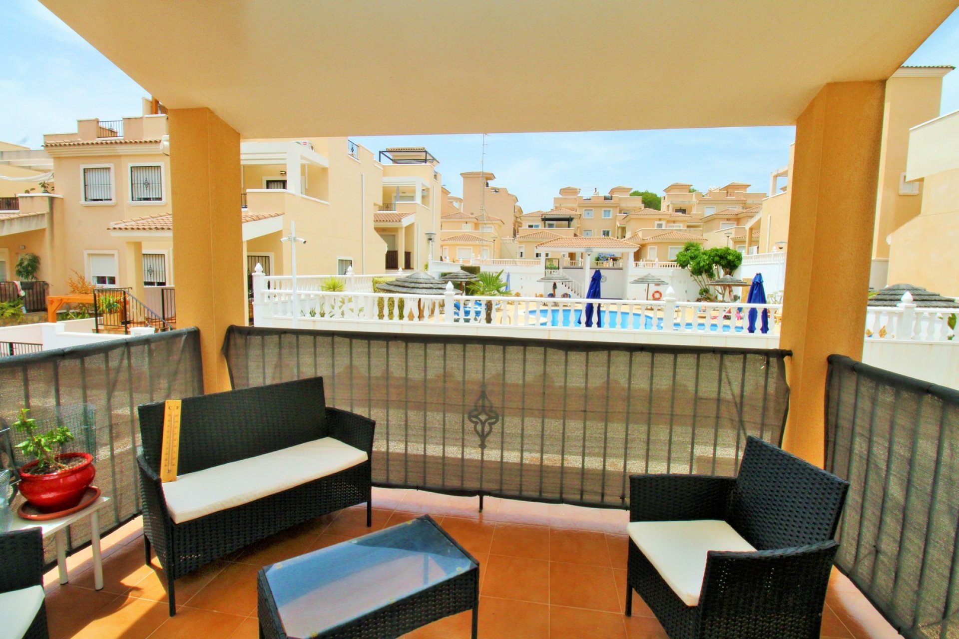 Resale - Townhouse * - San Miguel de Salinas *