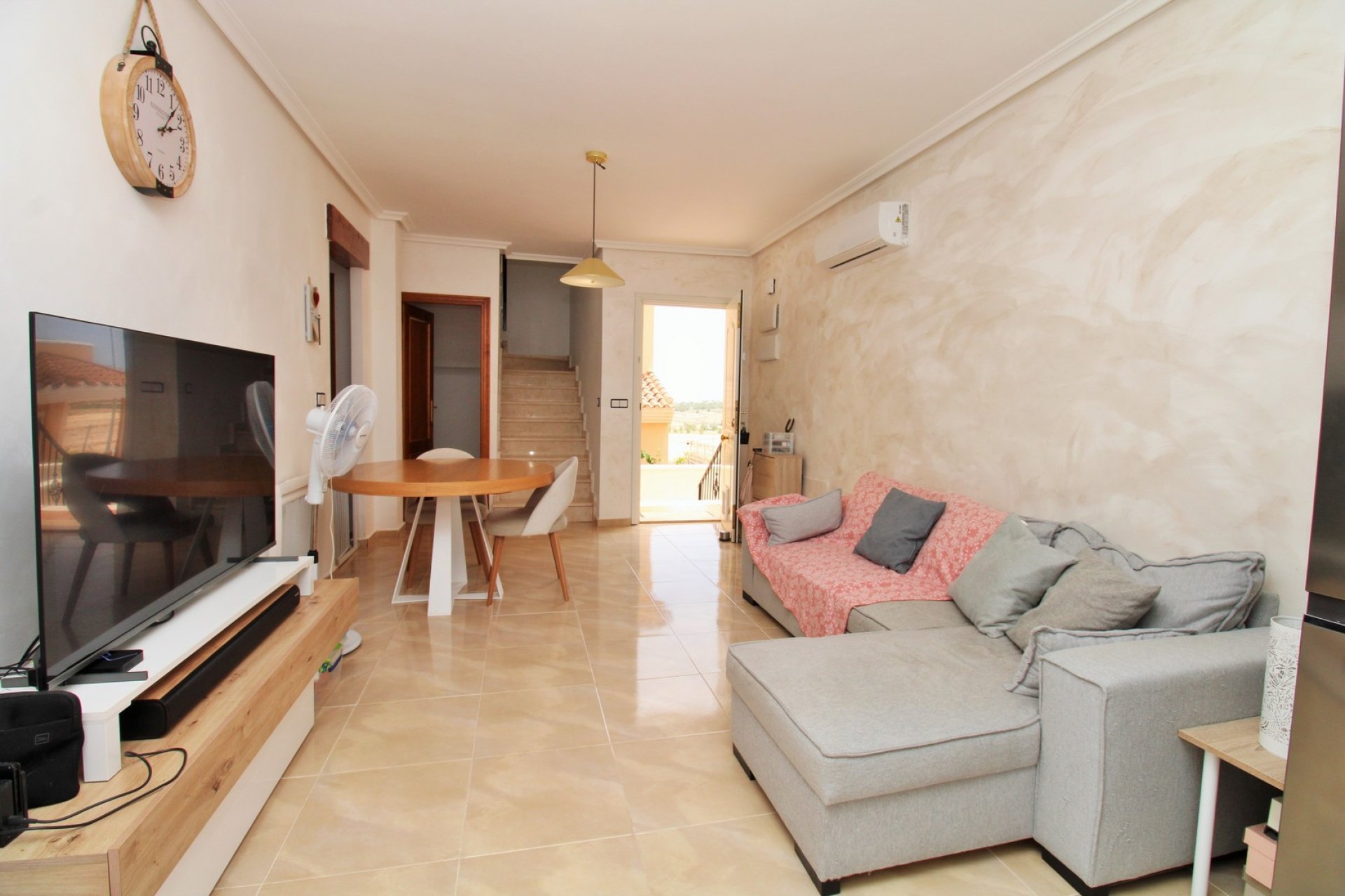 Resale - Townhouse * - San Miguel de Salinas *