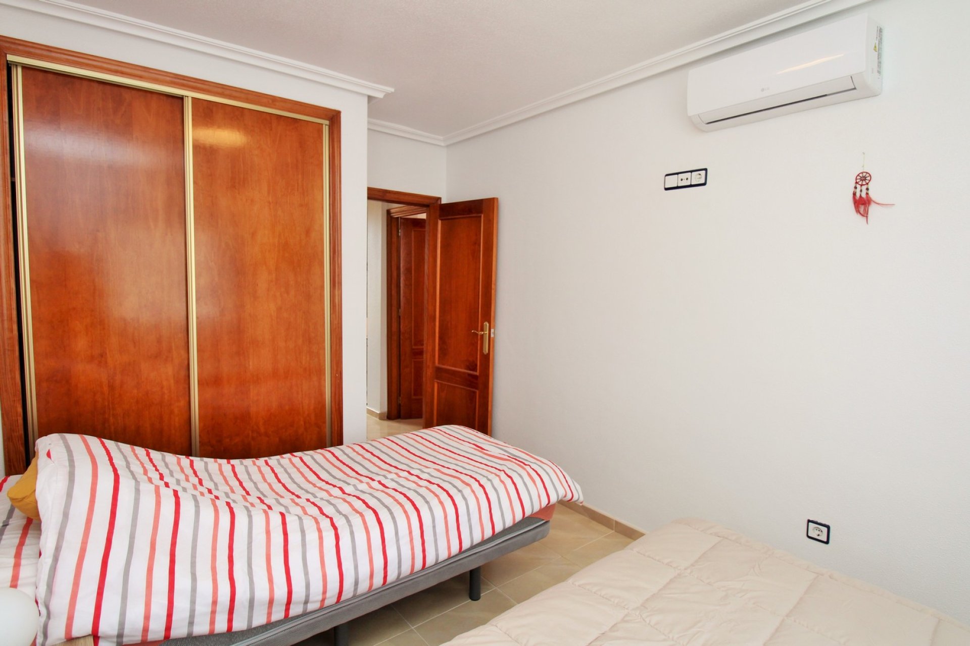 Resale - Townhouse * - San Miguel de Salinas *
