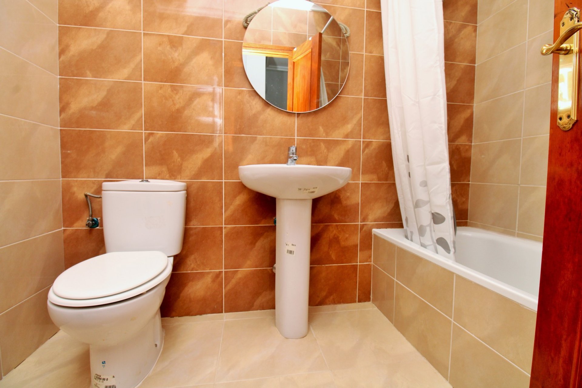 Resale - Townhouse * - San Miguel de Salinas *