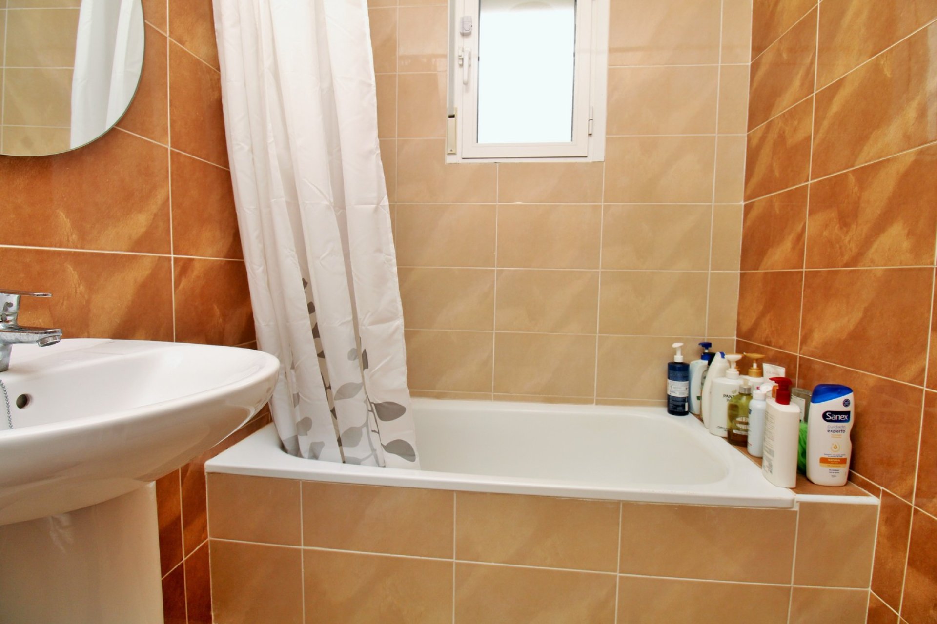 Resale - Townhouse * - San Miguel de Salinas *