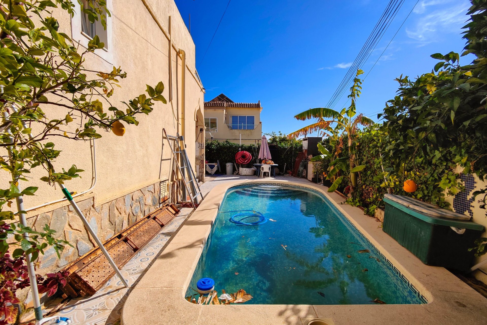 Resale - Townhouse * - San Miguel de Salinas *