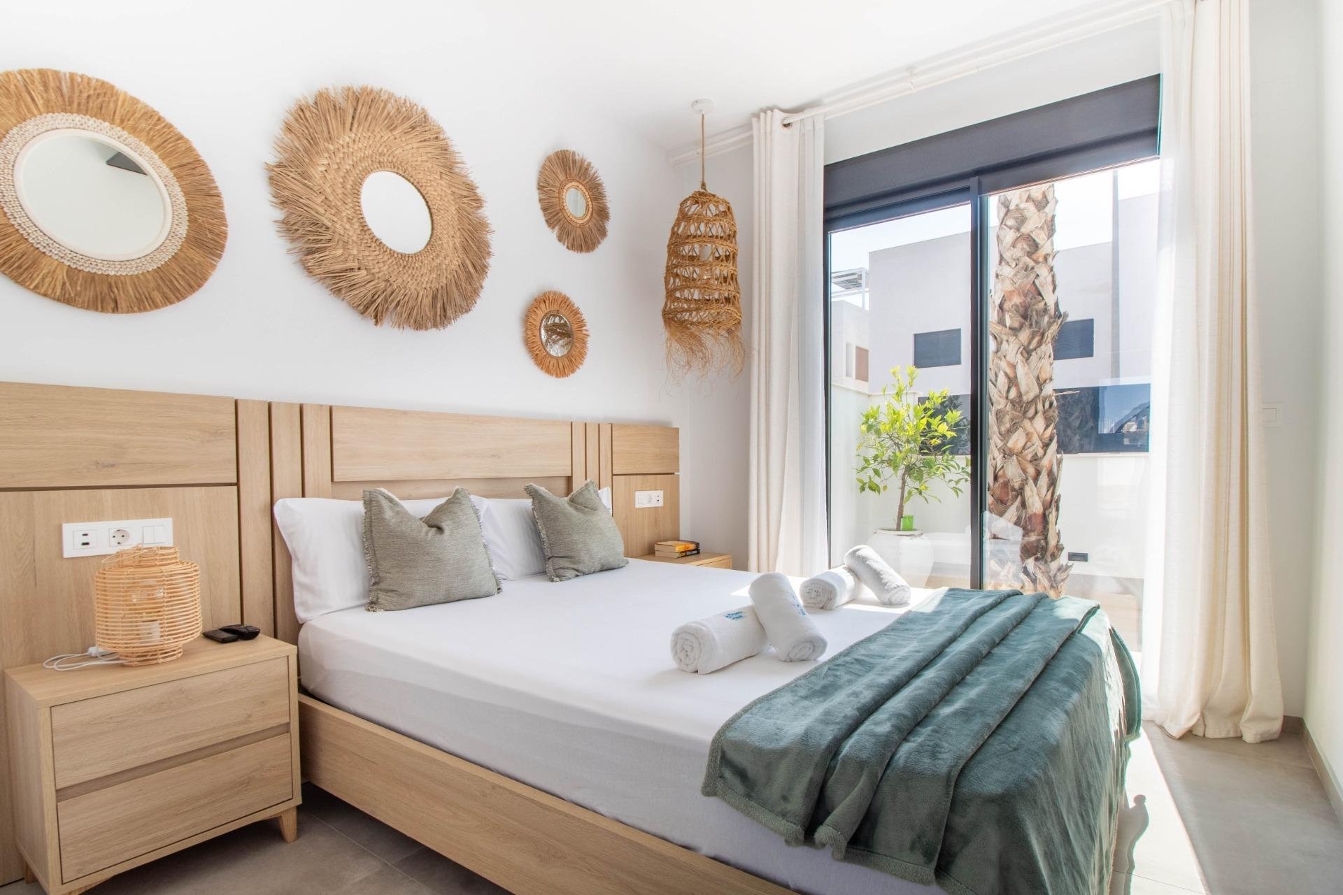 Resale - Townhouse * - Santiago de la Ribera - zona san blas