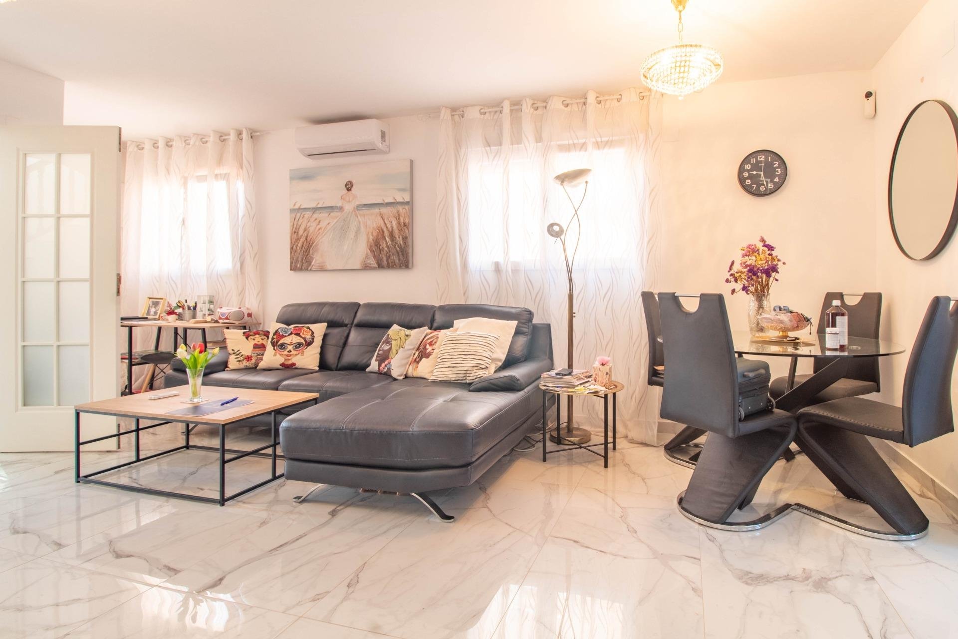 Resale - Townhouse * - Torrevieja - Acequion *