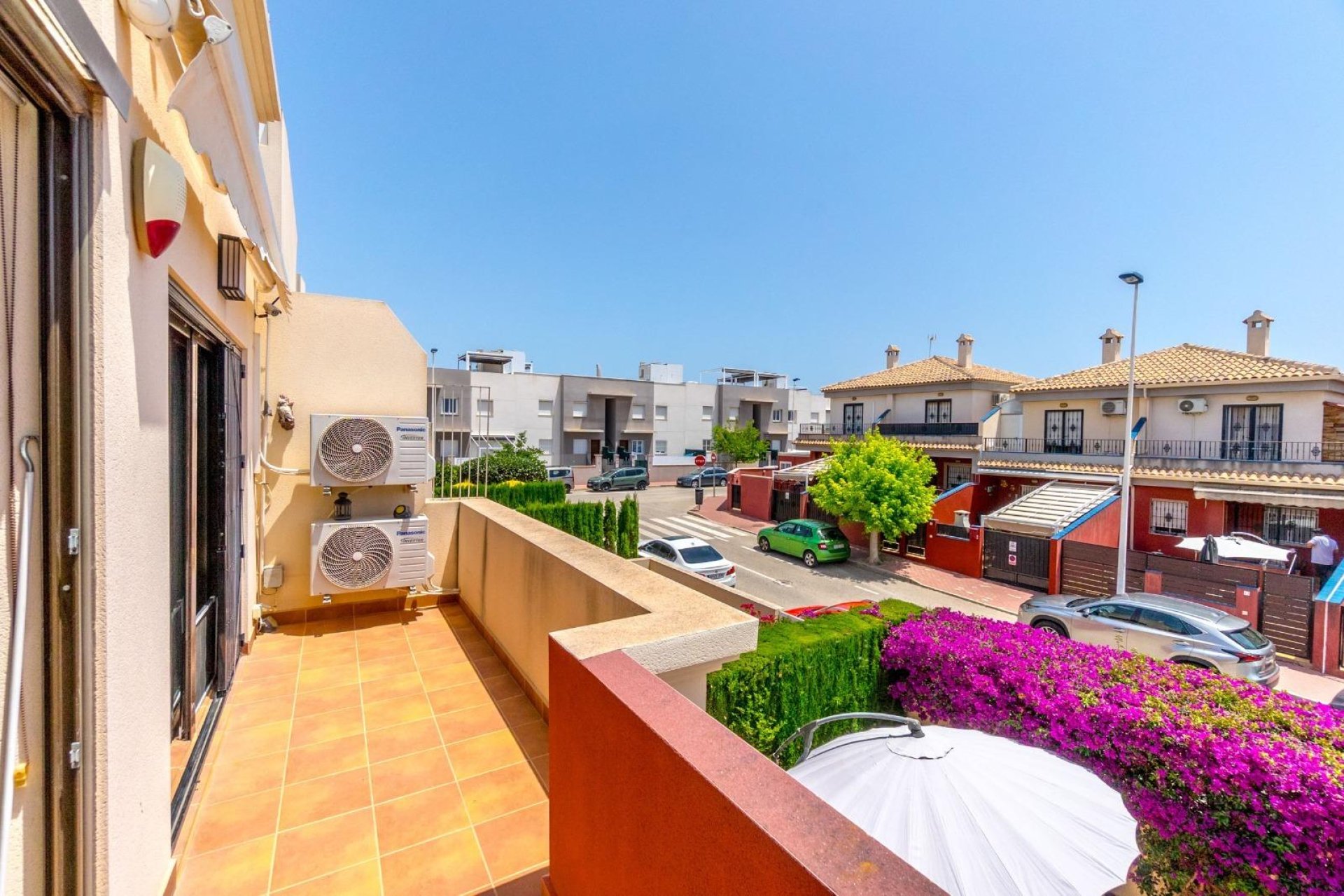 Resale - Townhouse * - Torrevieja - Aguas Nuevas *