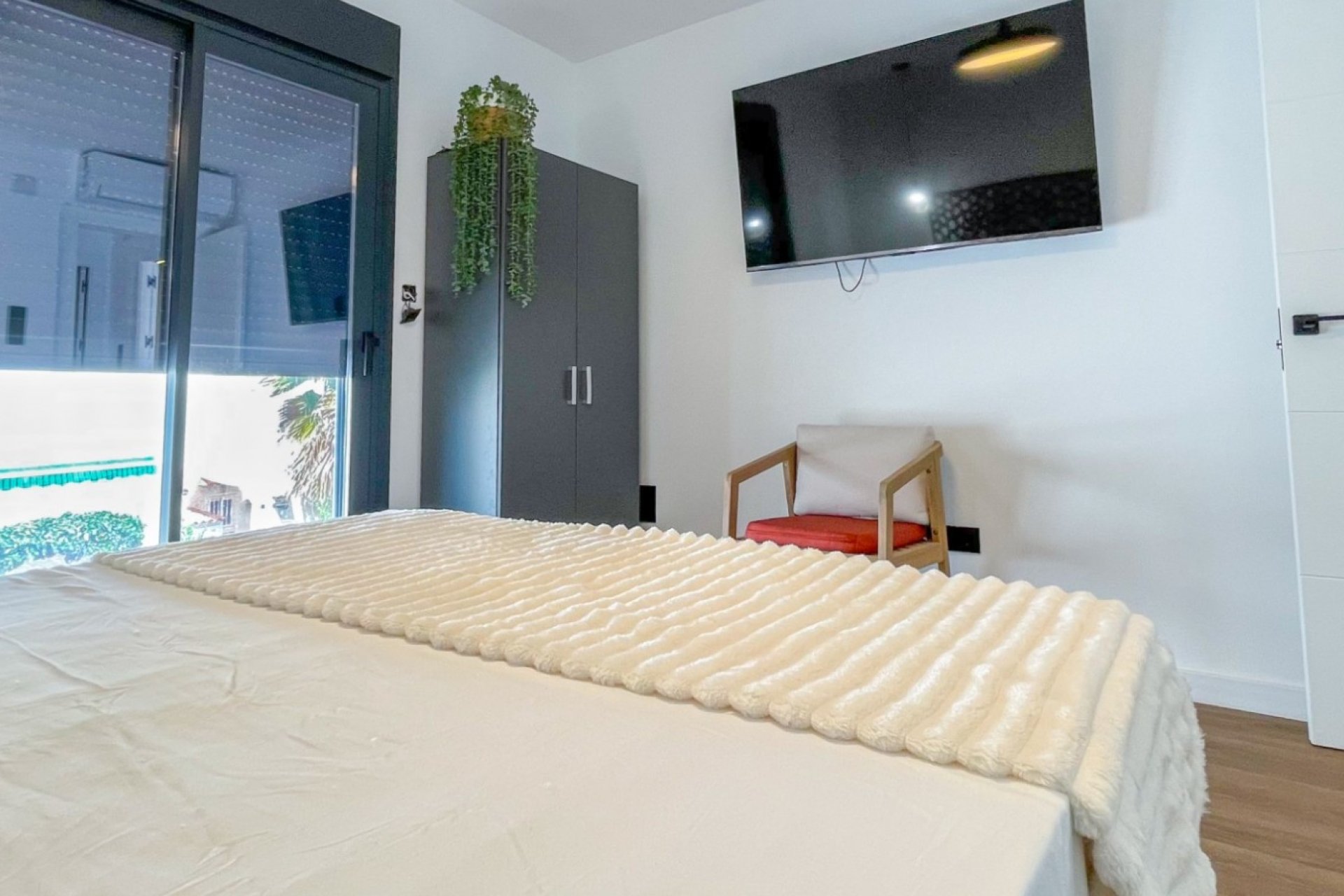 Resale - Townhouse * - Torrevieja * - Aguas Nuevas *