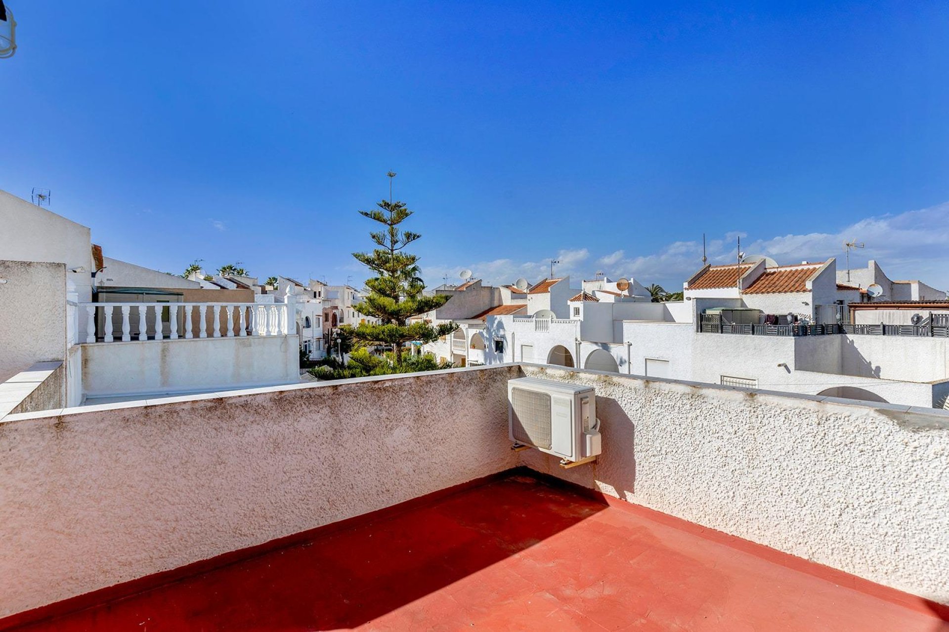 Resale - Townhouse * - Torrevieja * - Calas blanca