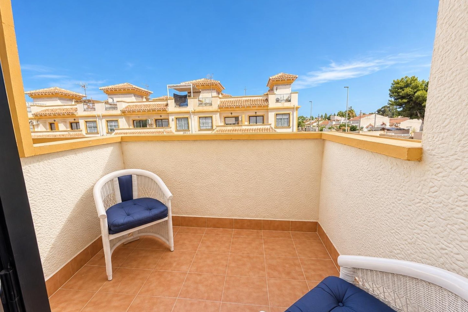 Resale - Townhouse * - Torrevieja * - El Limonar *