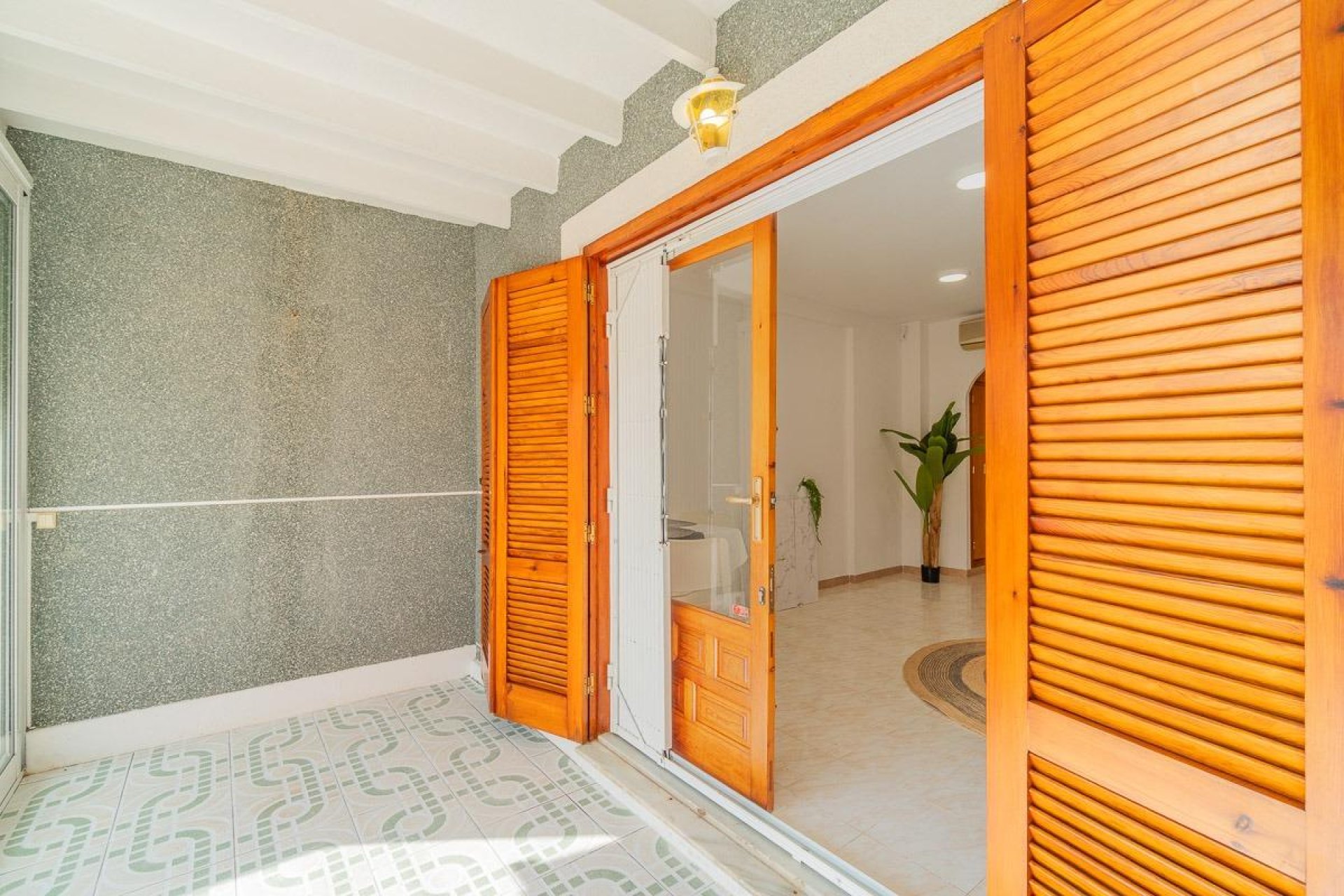 Resale - Townhouse * - Torrevieja * - La Siesta *