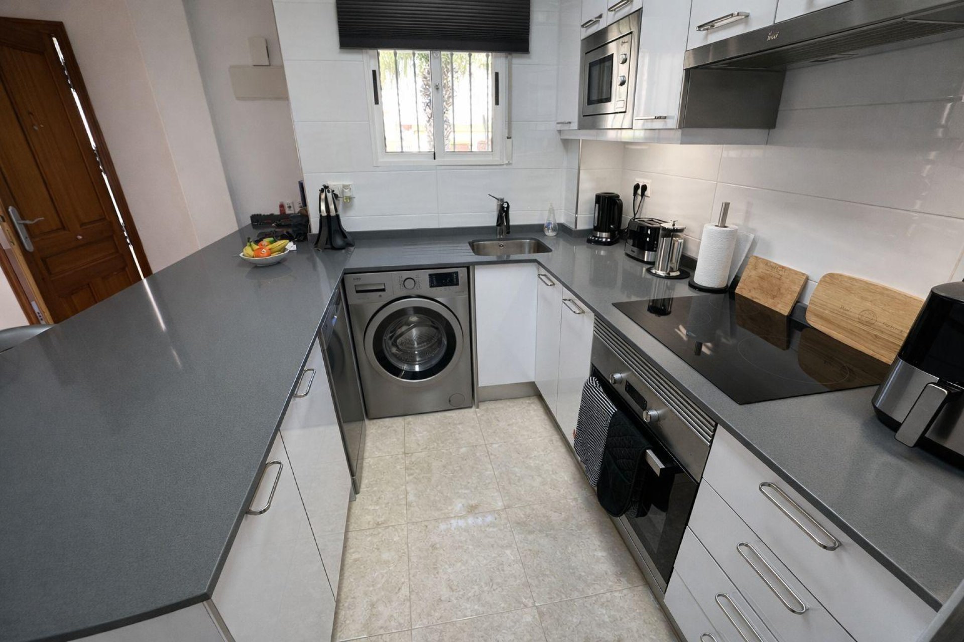 Resale - Townhouse * - Torrevieja * - La Siesta *