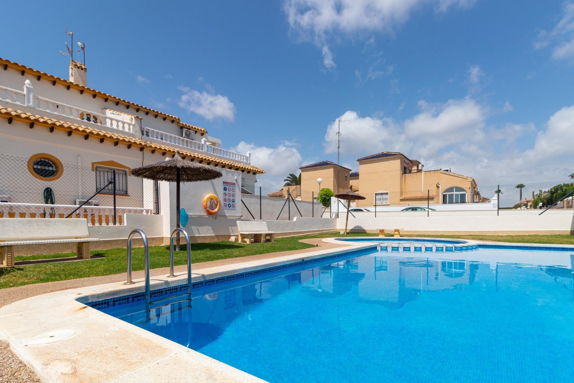 Resale - Townhouse * - Torrevieja - Los Altos *