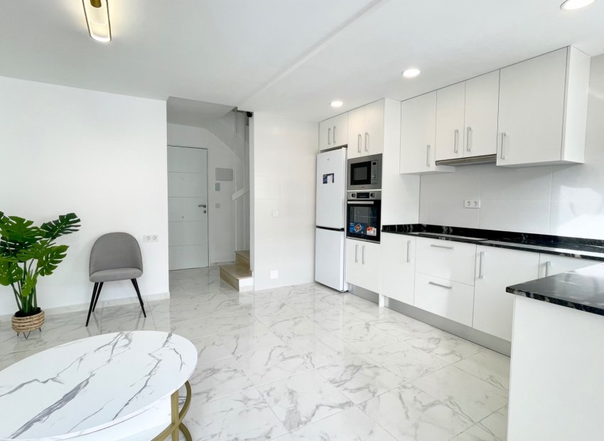Resale - Townhouse * - Torrevieja - Los Balcones *