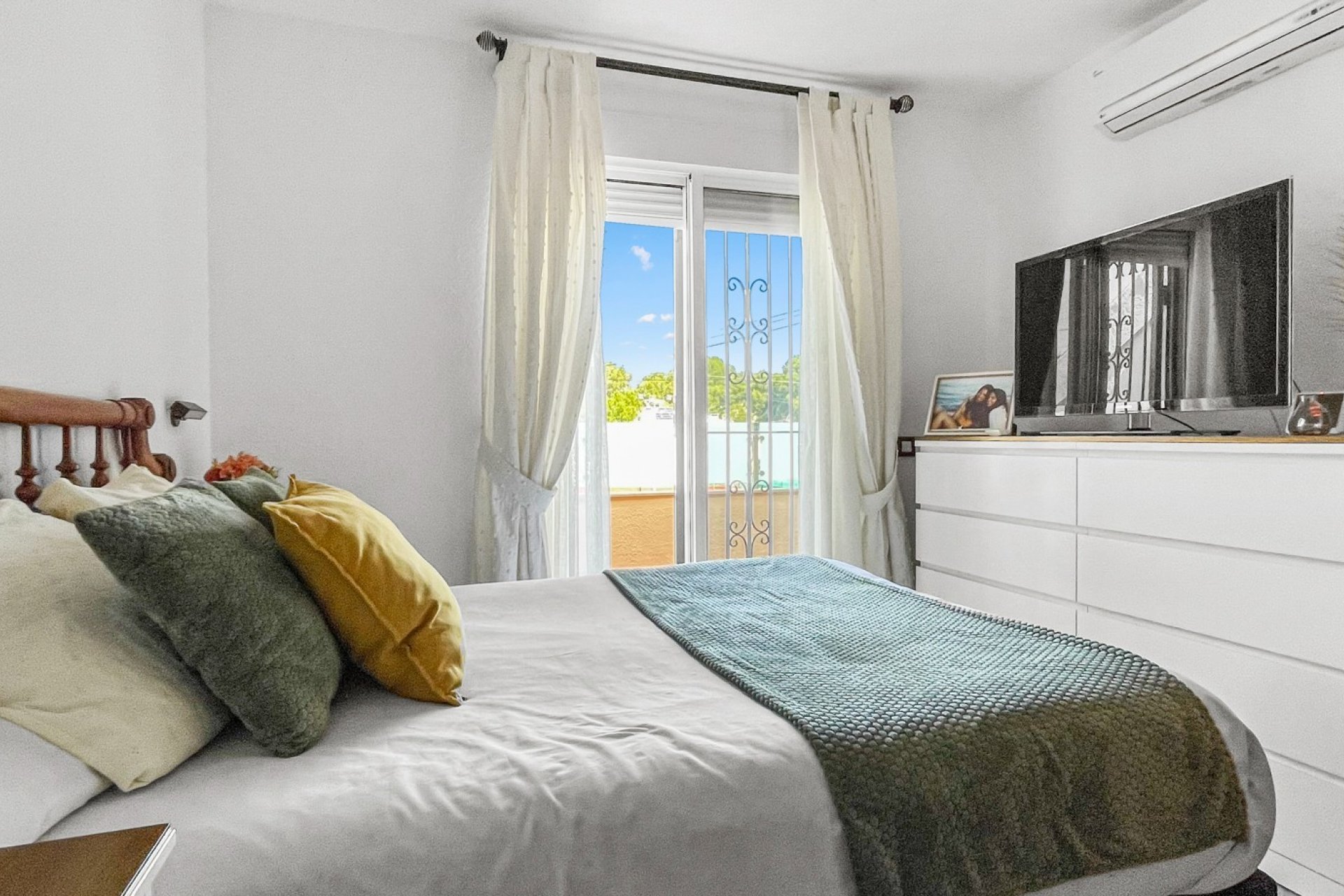 Resale - Townhouse * - Torrevieja * - Los Balcones *